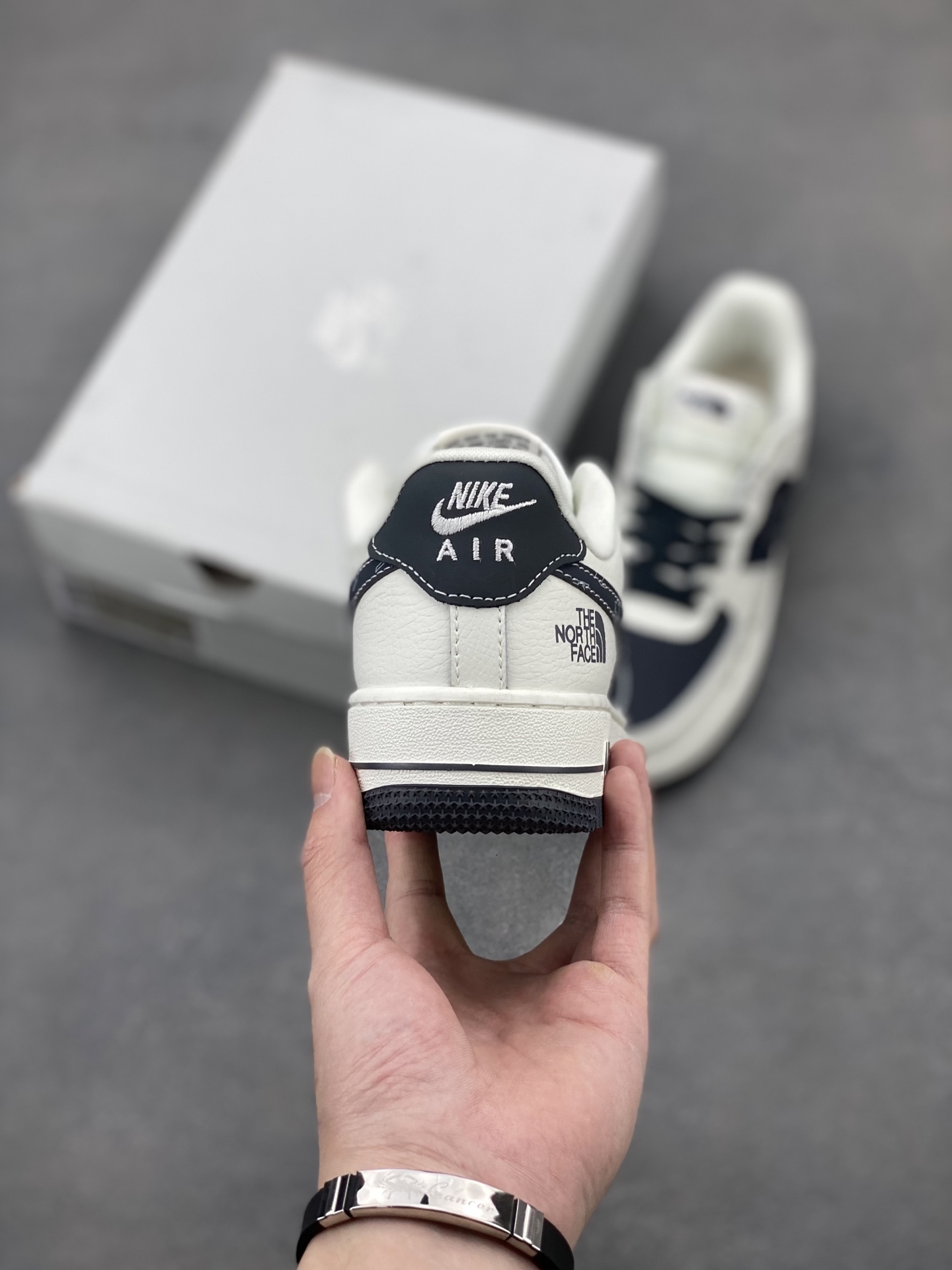 Nike Air Force 1 Low The North Face Collaboration Casual Shoes - DZ4711-100 5 i1744490498337 8559 0 3