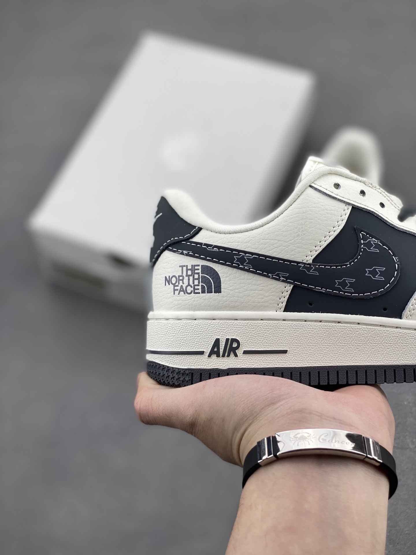 Nike Air Force 1 Low The North Face Collaboration Casual Shoes - DZ4711-100 6 i1744490500239 7388 0 4