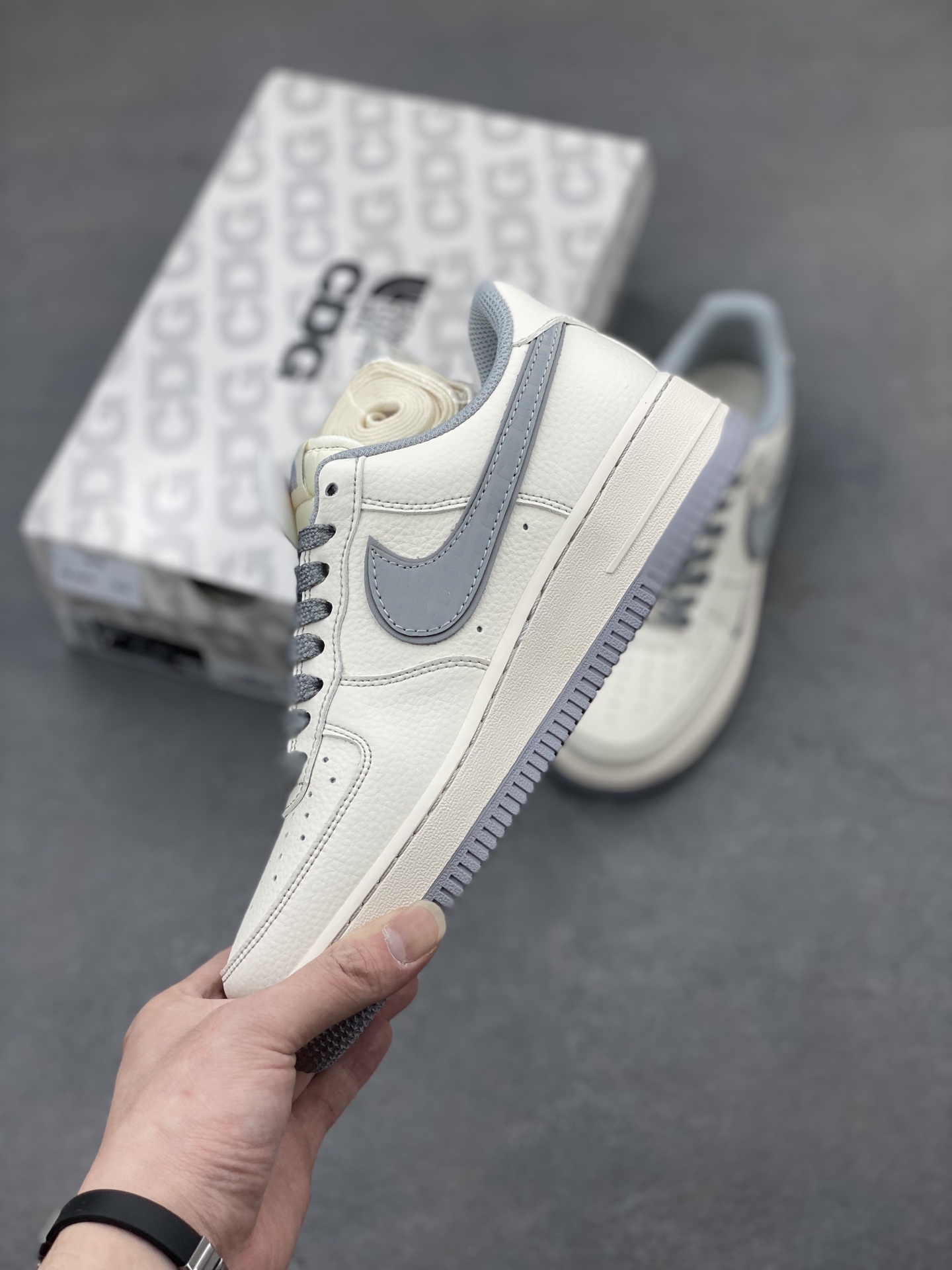 Nike Air Force 1 '07 Low The North Face Limited Edition Sneakers 4 i1744746176749 9697 0 2