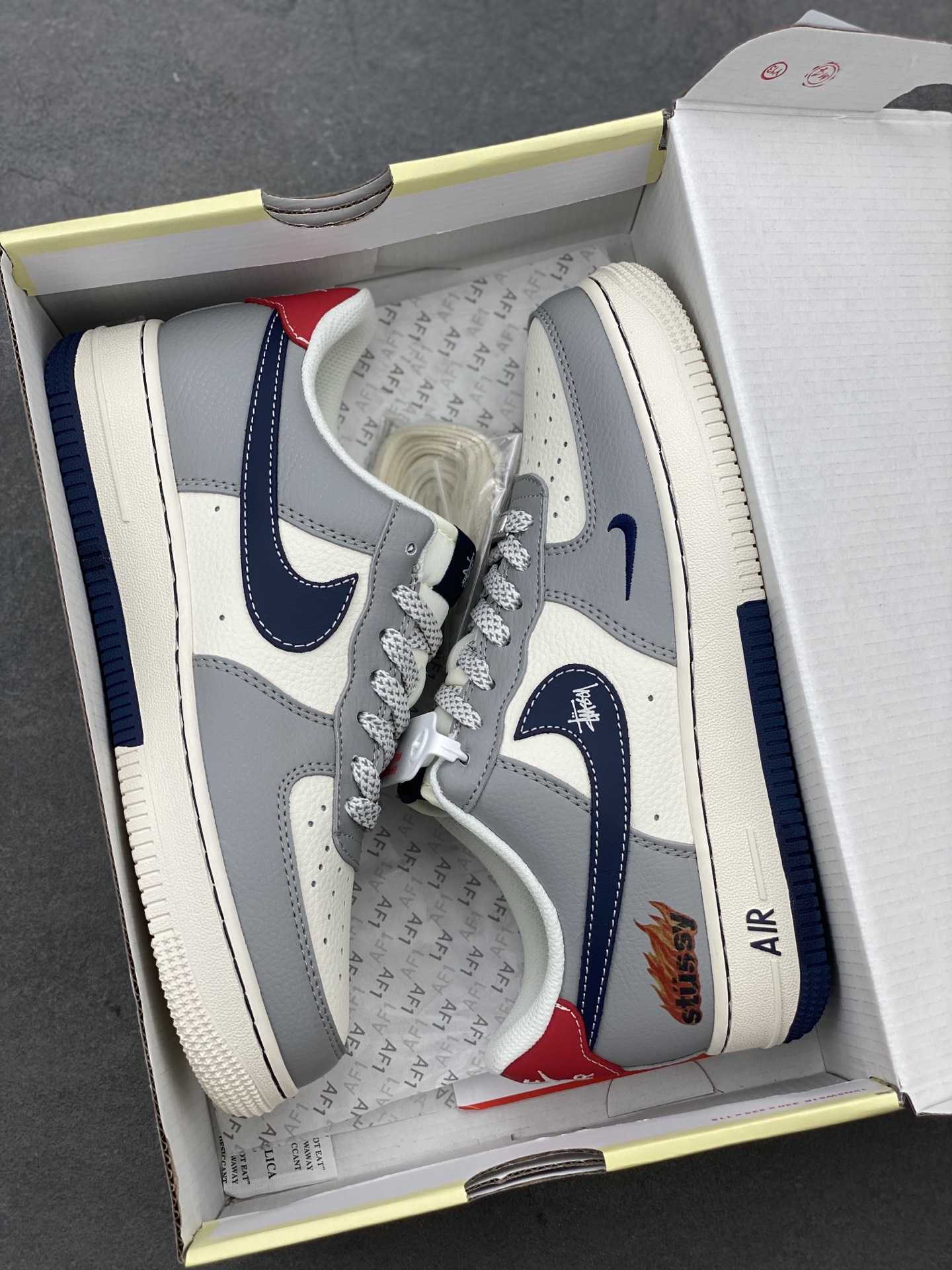 Nike Air Force 1 '07 Low Stüssy Shoes Limited Edition Sneakers 10 i1744746340481 5330 0 8