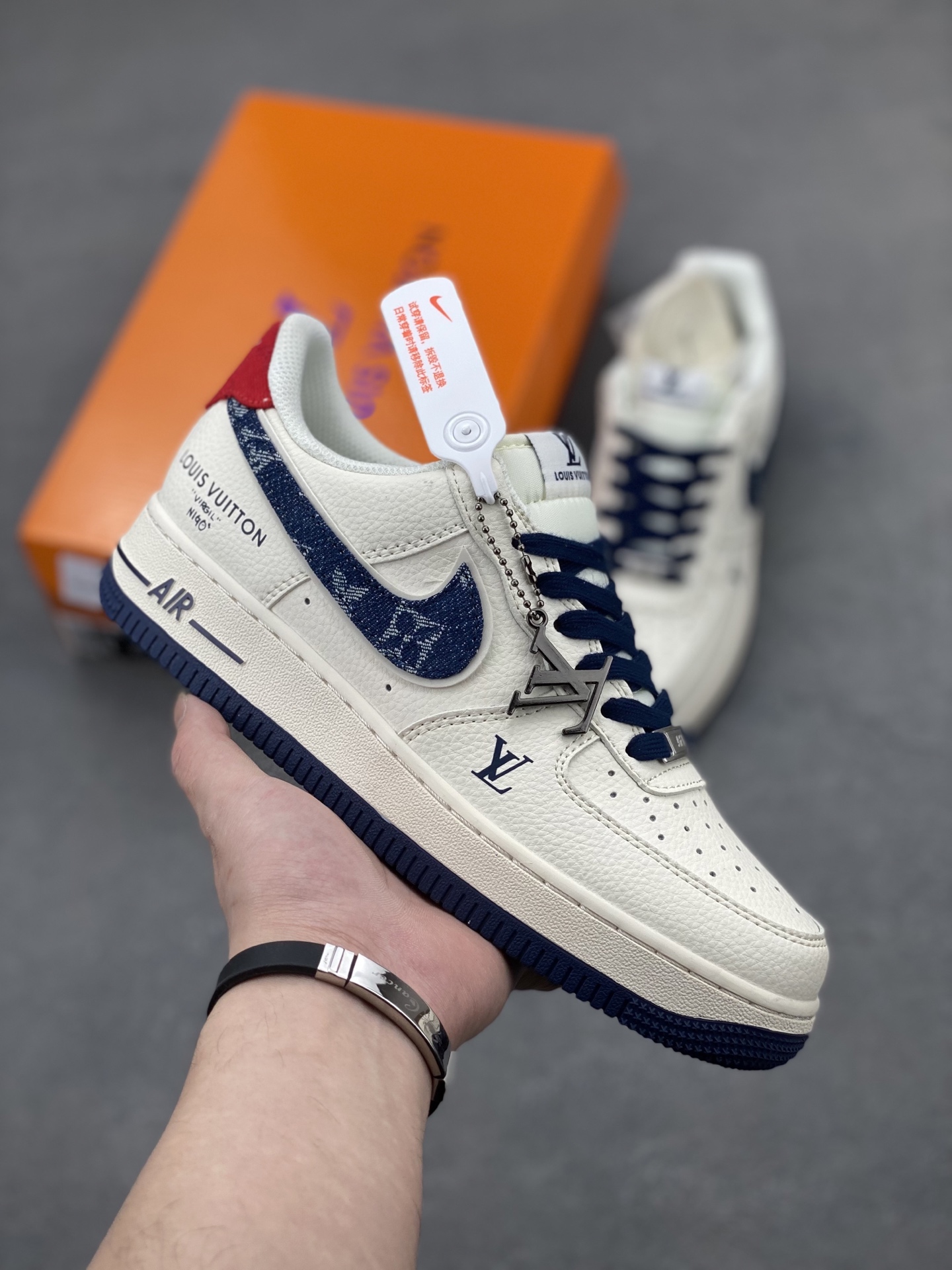 Nike Air Force 1 '07 Low Louis Vuitton Custom Sneakers 2 i1744824227051 1803 0 0