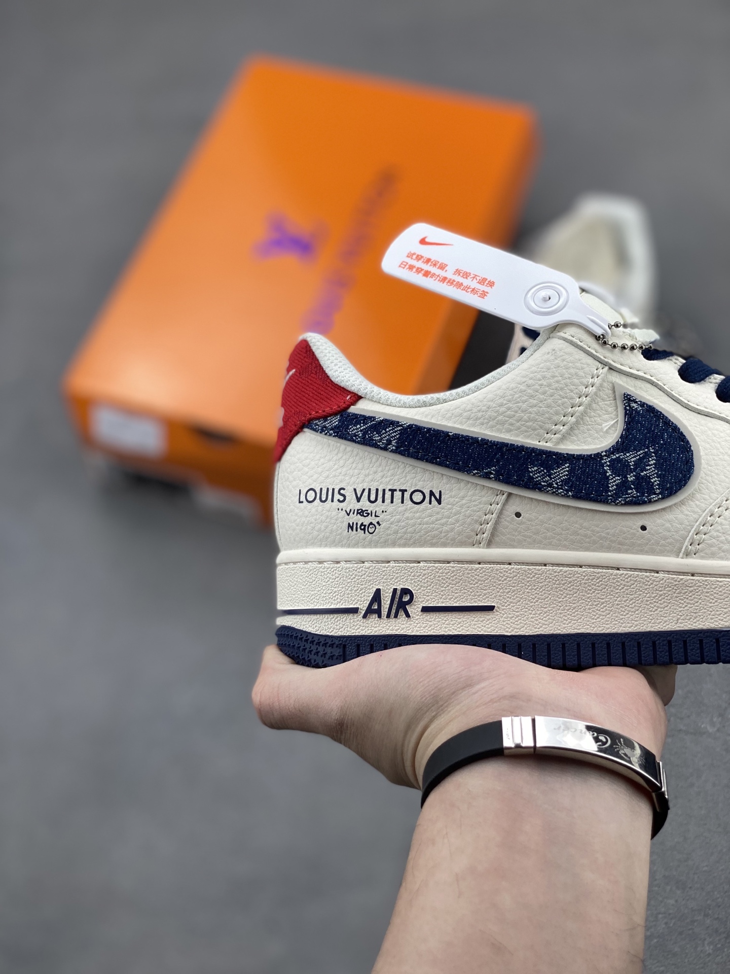 Nike Air Force 1 '07 Low Louis Vuitton Custom Sneakers 6 i1744824231111 2627 0 4