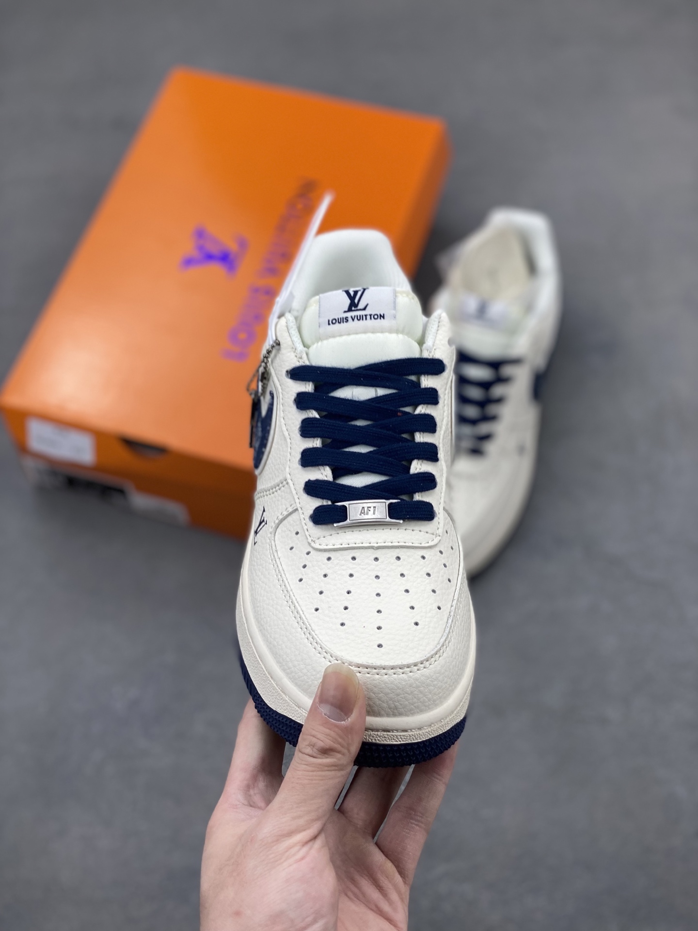 Nike Air Force 1 '07 Low Louis Vuitton Custom Sneakers 3 i1744824231954 9125 0 1