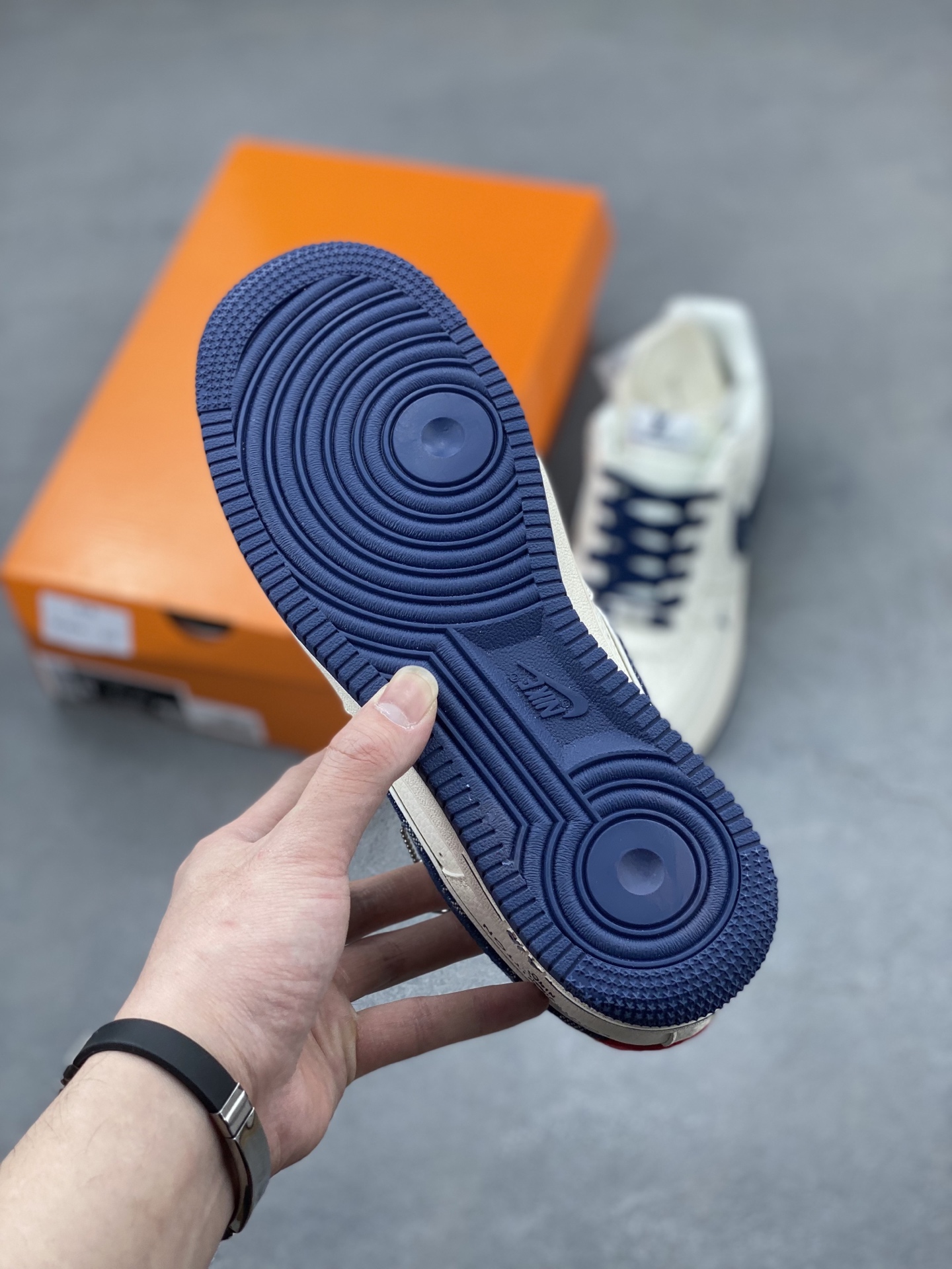 Nike Air Force 1 '07 Low Louis Vuitton Custom Sneakers 7 i1744824233353 9778 0 5