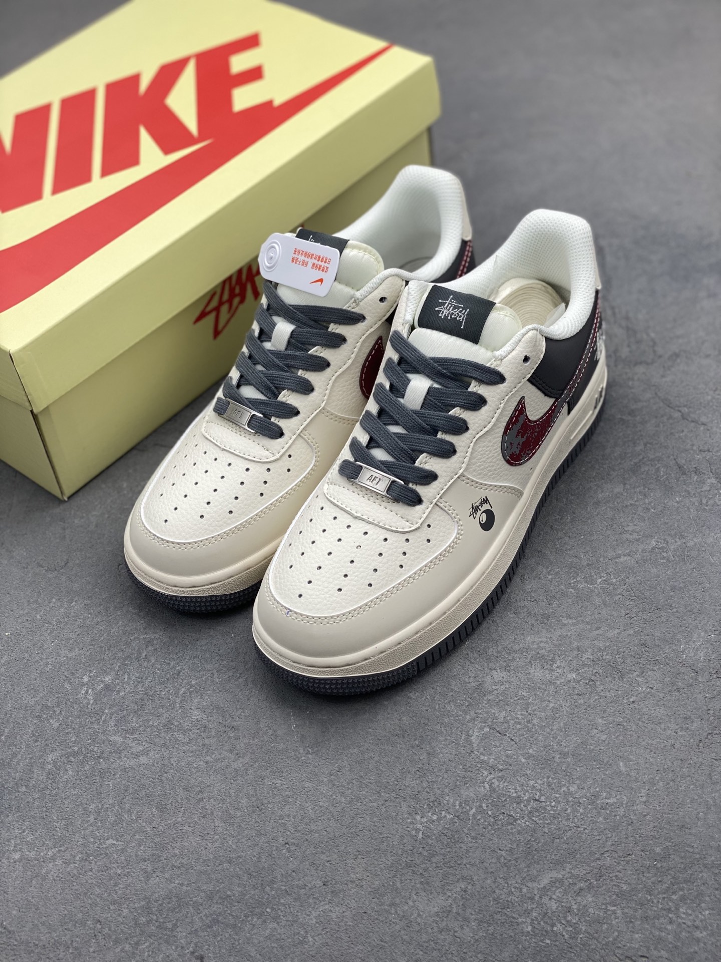 Nike Air Force 1 '07 Low Stussy Fossil Sneakers, Limited Edition 9 i1744824845781 1661 0 7