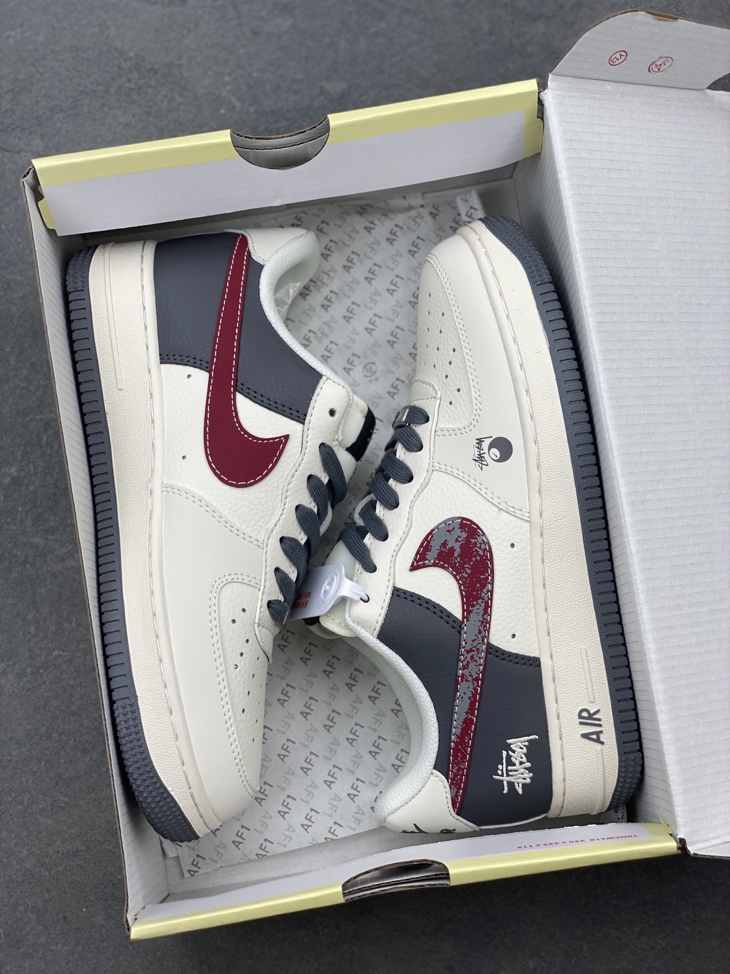 Nike Air Force 1 '07 Low Stussy Fossil Sneakers, Limited Edition 10 i1744824855287 9807 0 8