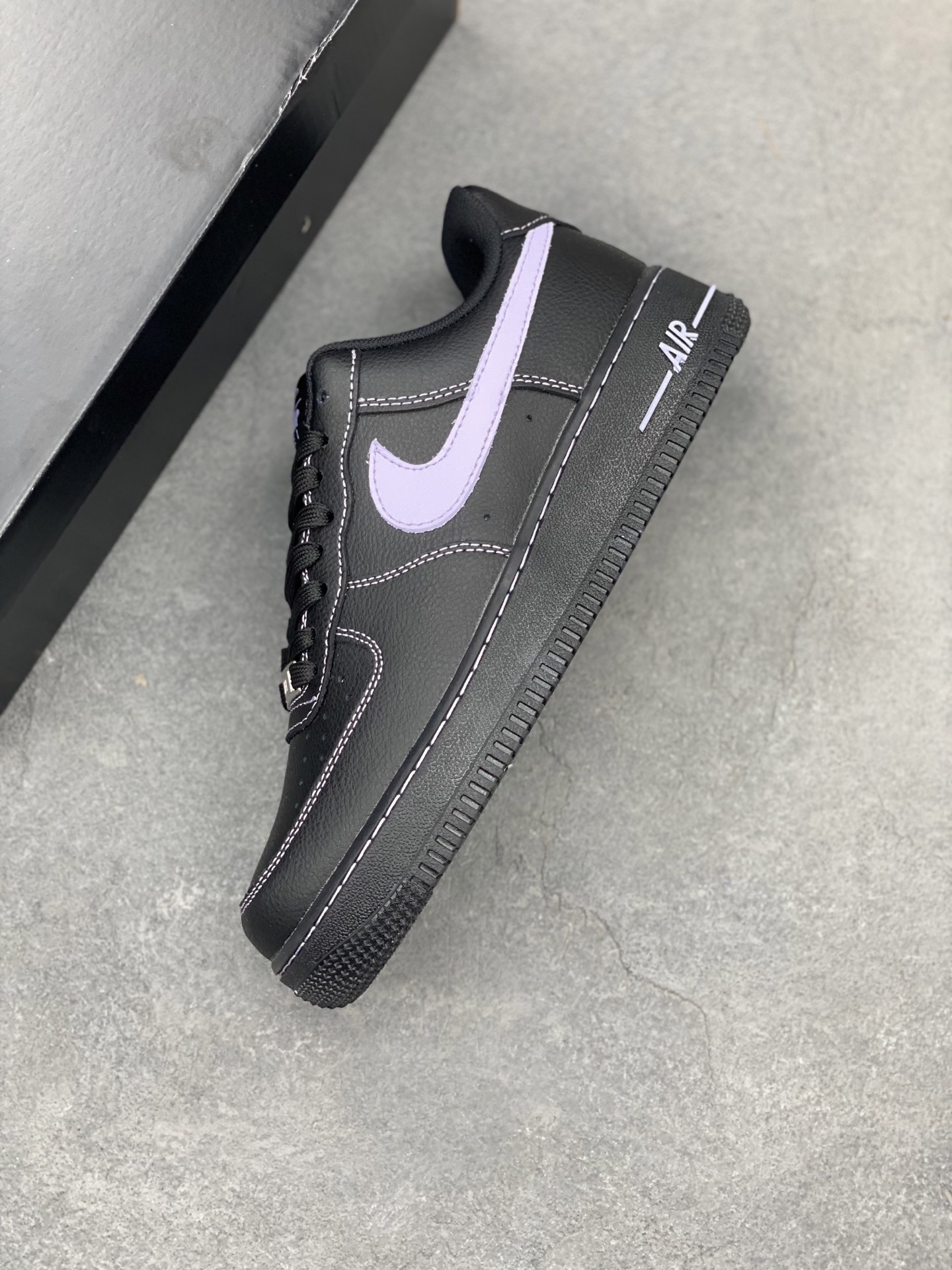 Nike Air Force 1 '07 Low Black/Purple Stitching Casual Sneakers HQ2037-001 8 i1744825068822 2784 0 6