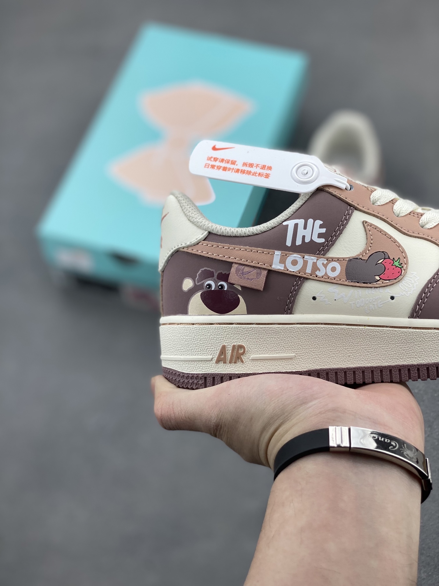 Nike Air Force 1 '07 Low 'Lotso' Custom Casual Sneakers 6 i1744825196805 970 0 4