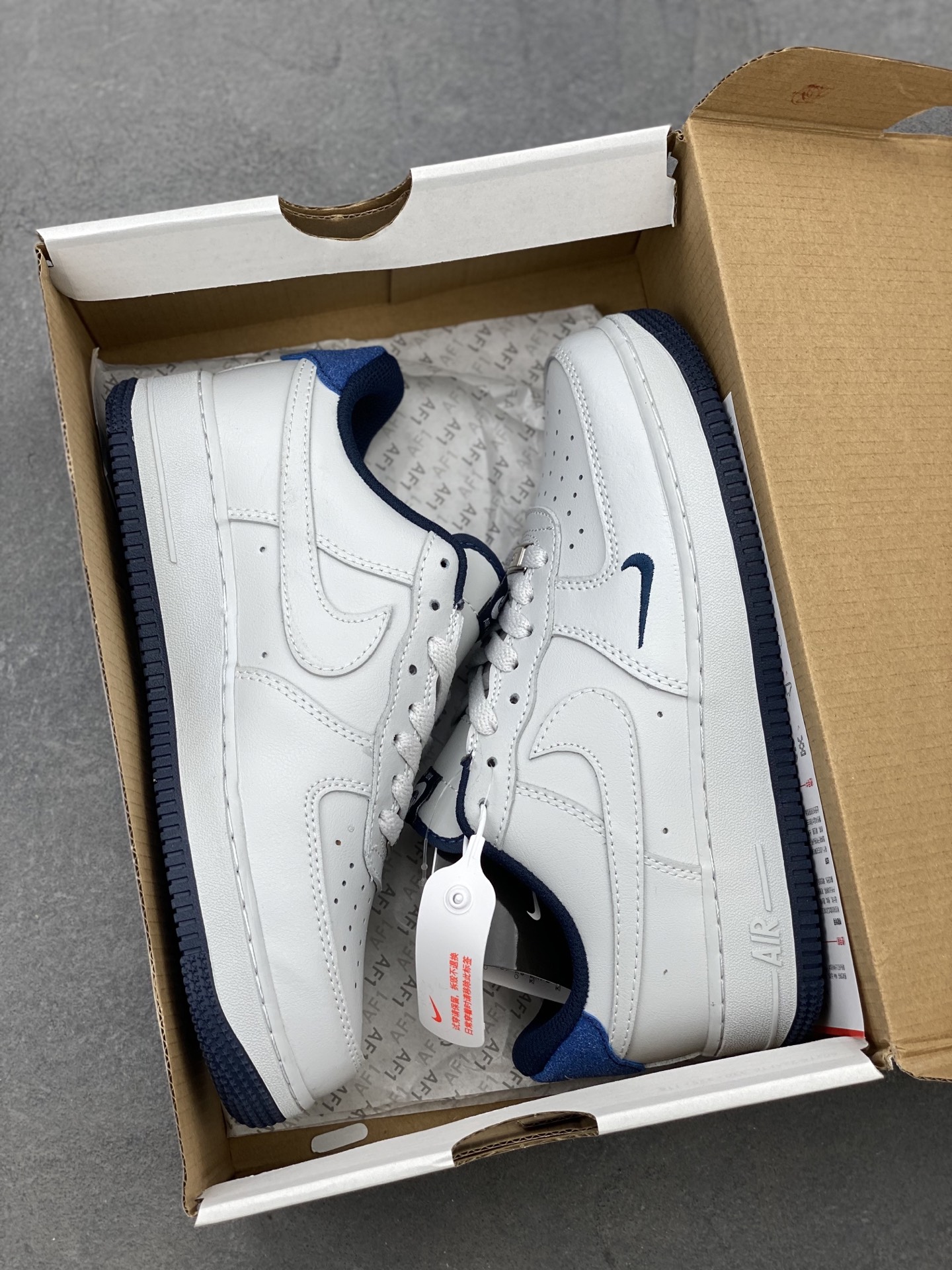 Nike Air Force 1 Low White Midnight Navy Men's Sneakers HM9483-001 10 i1744825387794 8314 0 8