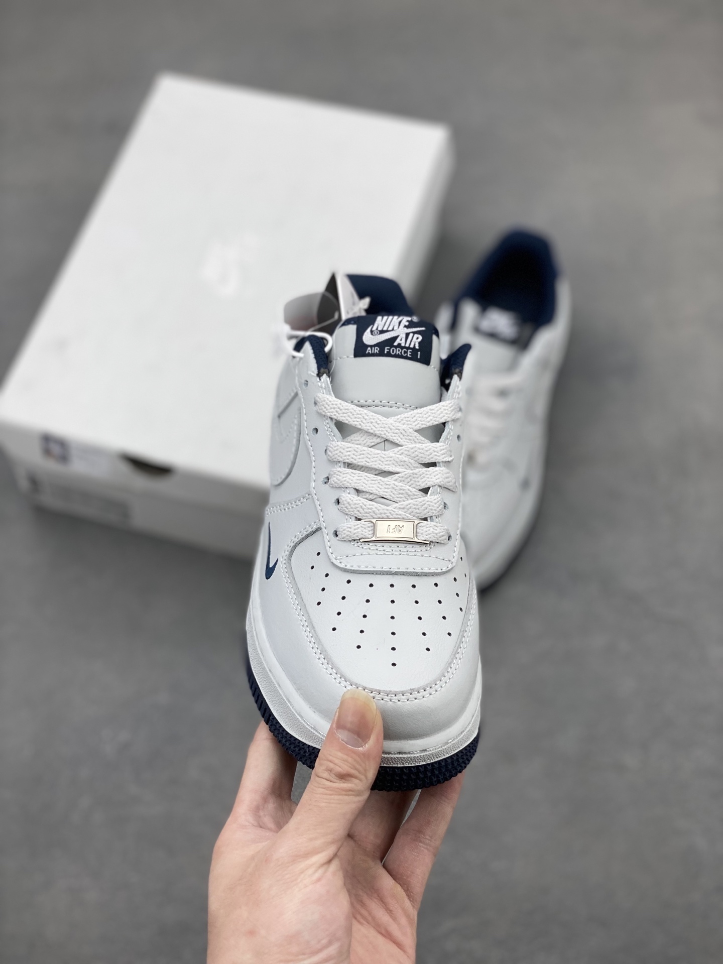 Nike Air Force 1 Low White Midnight Navy Men's Sneakers HM9483-001 3 i1744825388506 6618 0 1