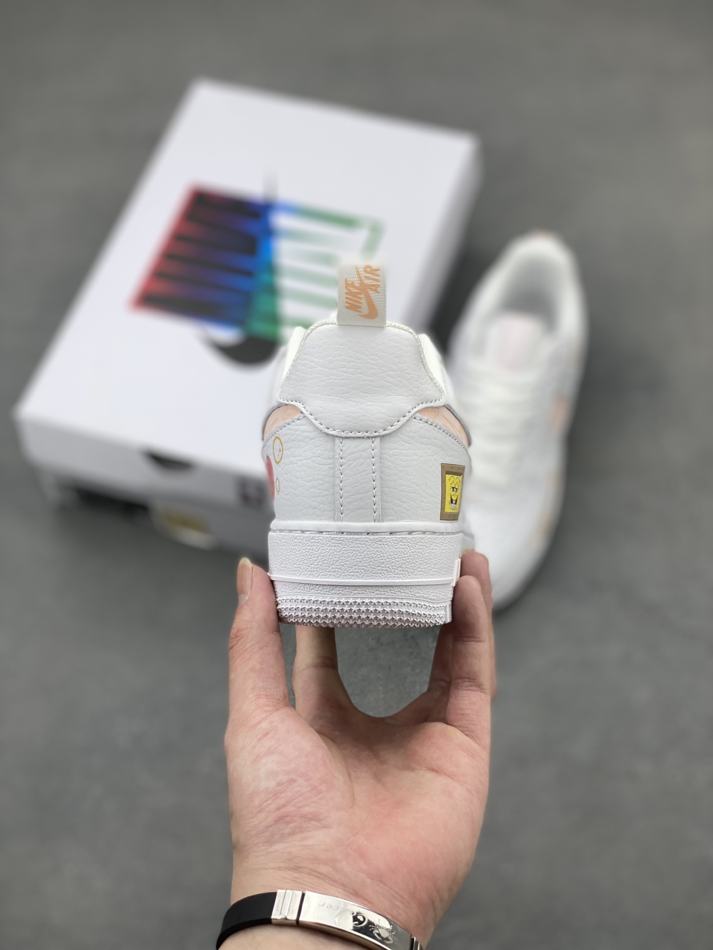 Nike Air Force 1 '07 Low Spongebob Sneakers Limited Edition - FB8971-070 5 i1745001848692 3067 0 3