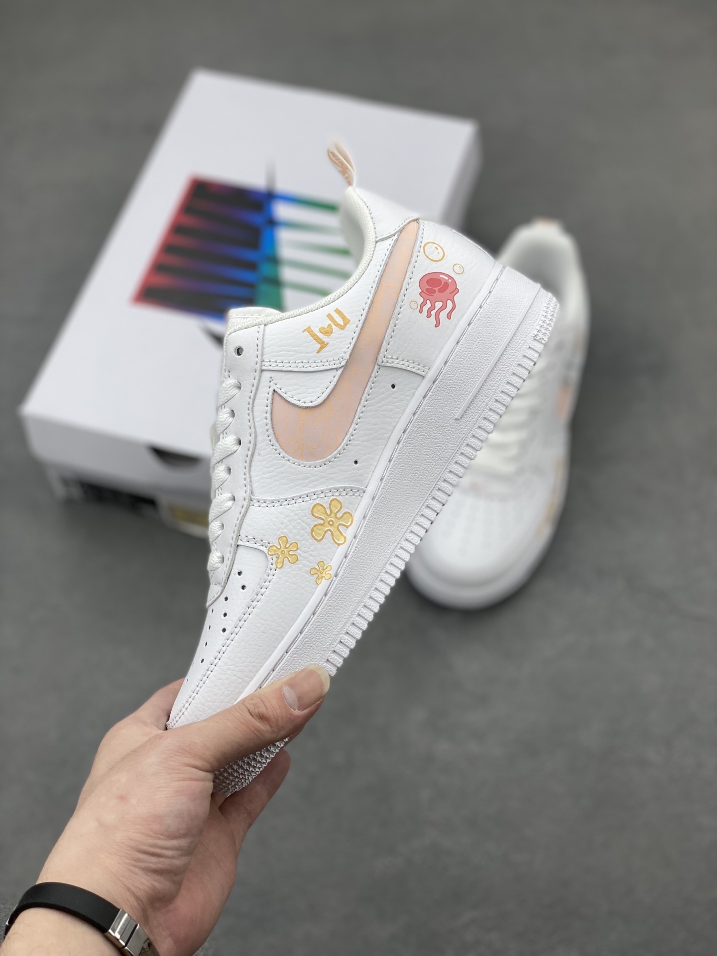Nike Air Force 1 '07 Low Spongebob Sneakers Limited Edition - FB8971-070 4 i1745001853073 985 0 2