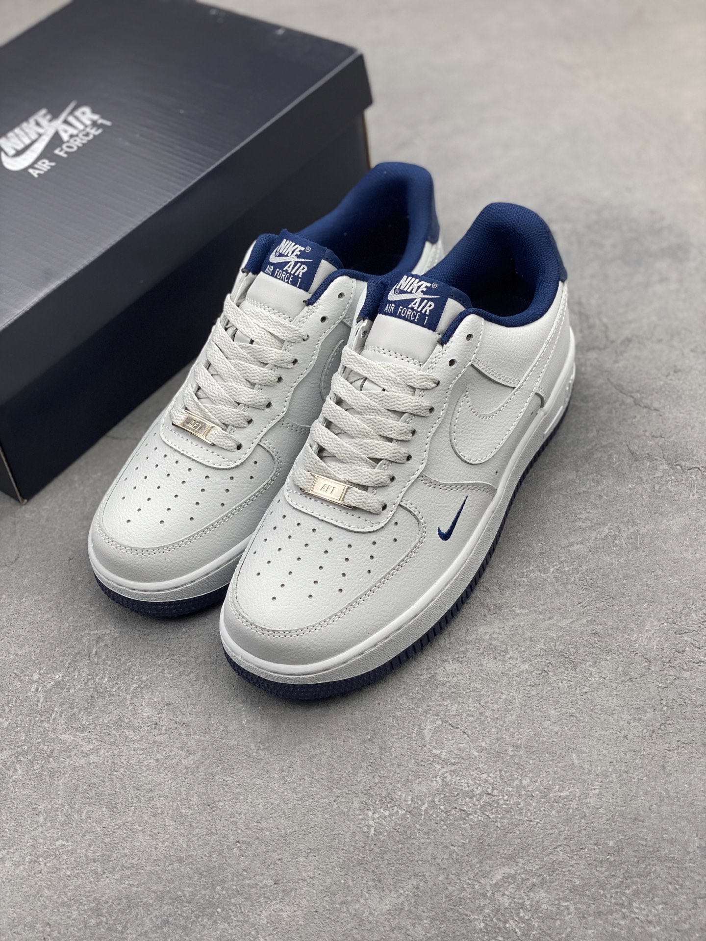 Nike Air Force 1 Low White/Midnight Navy Men's Shoe HM9483-001 9 i1745002203035 7103 0 7