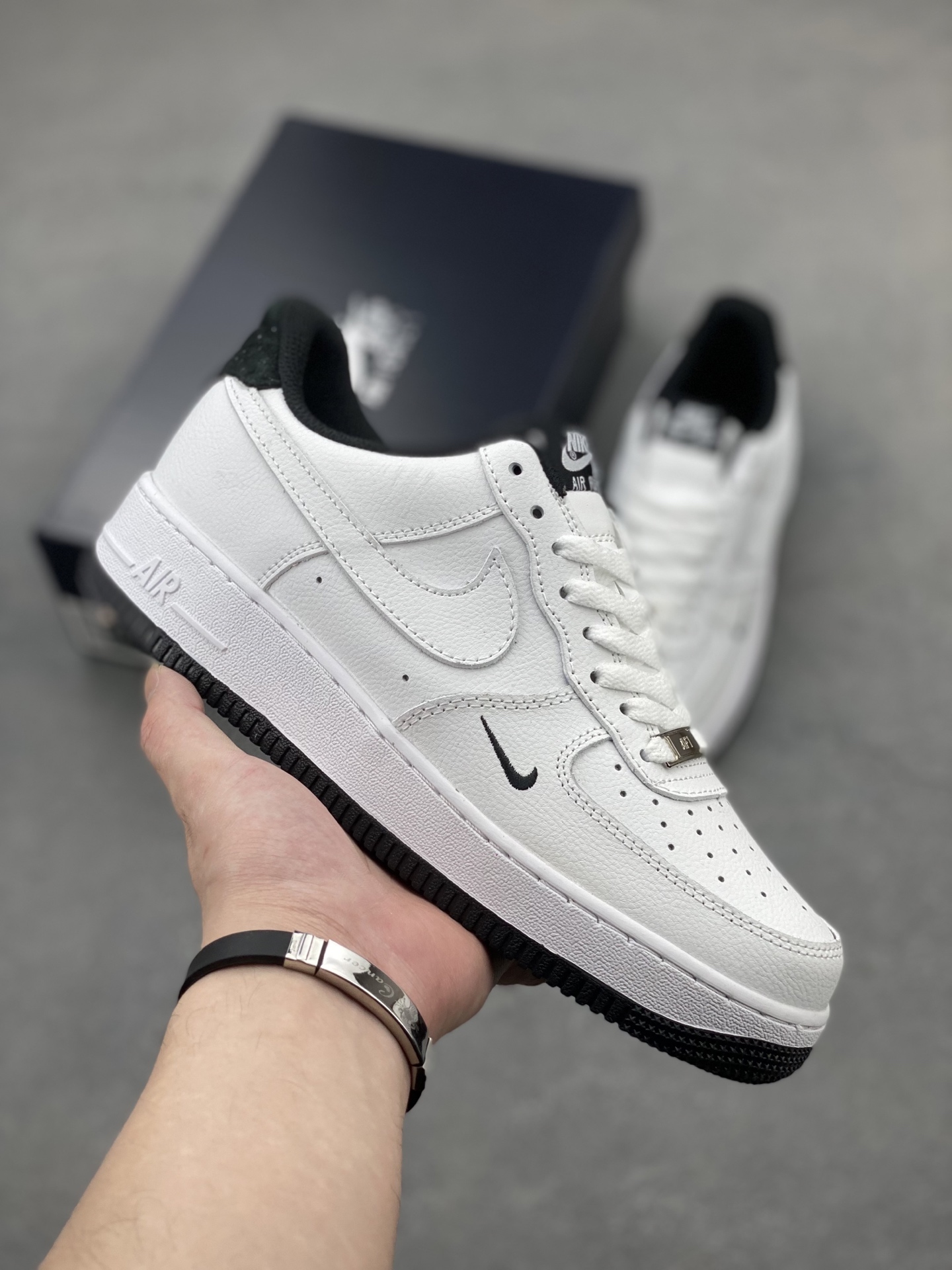 Nike Air Force 1 Low Retro White Black Shoes HM9483-101 2 i1745002318802 5574 0 0