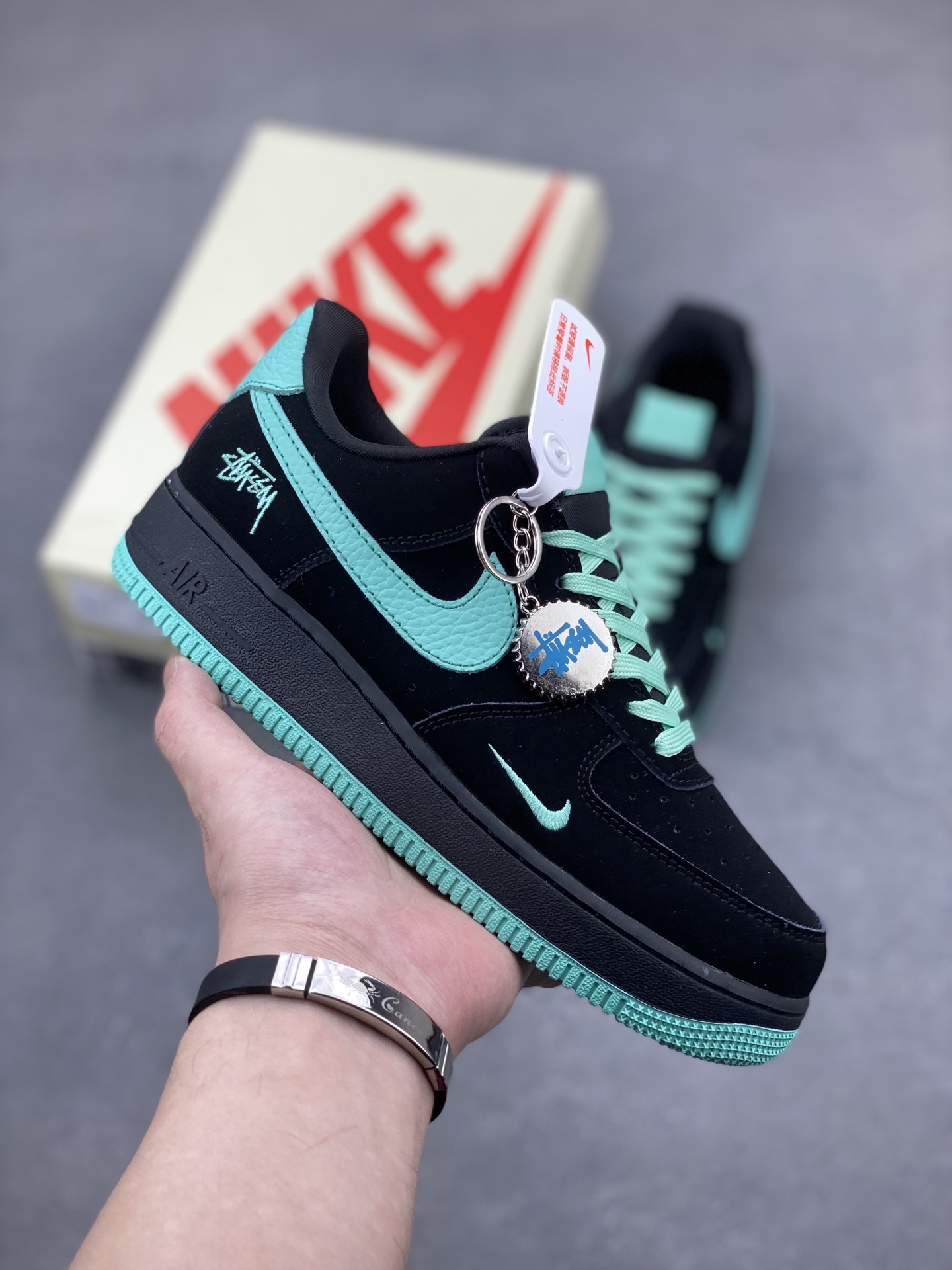 Nike Air Force 1 '07 Low Black Green Sneakers - Limited Edition 2 i1745089783567 4293 0 0