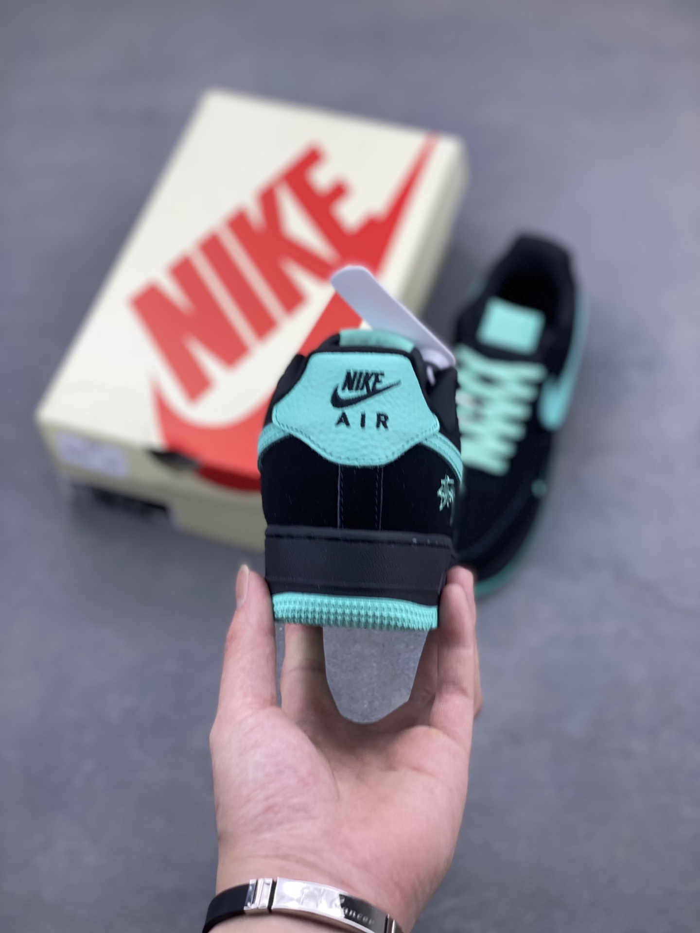 Nike Air Force 1 '07 Low Black Green Sneakers - Limited Edition 5 i1745089785580 1173 0 3