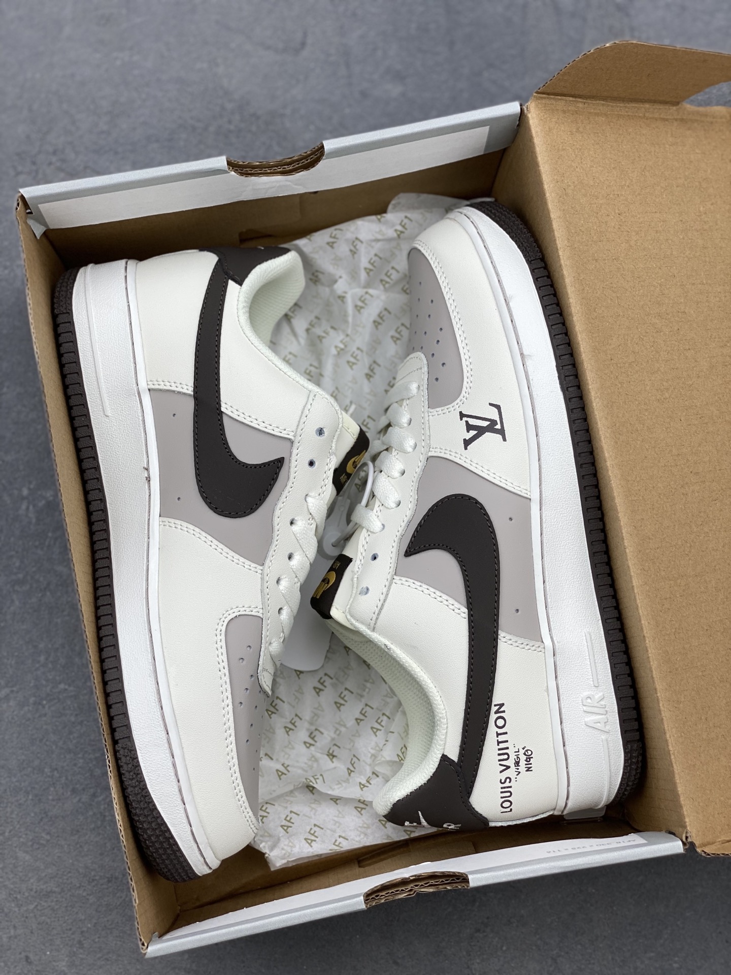 Nike Air Force 1 Low Louis Vuitton Custom Sneakers - Limited Edition 10 i1745089950829 3636 0 8
