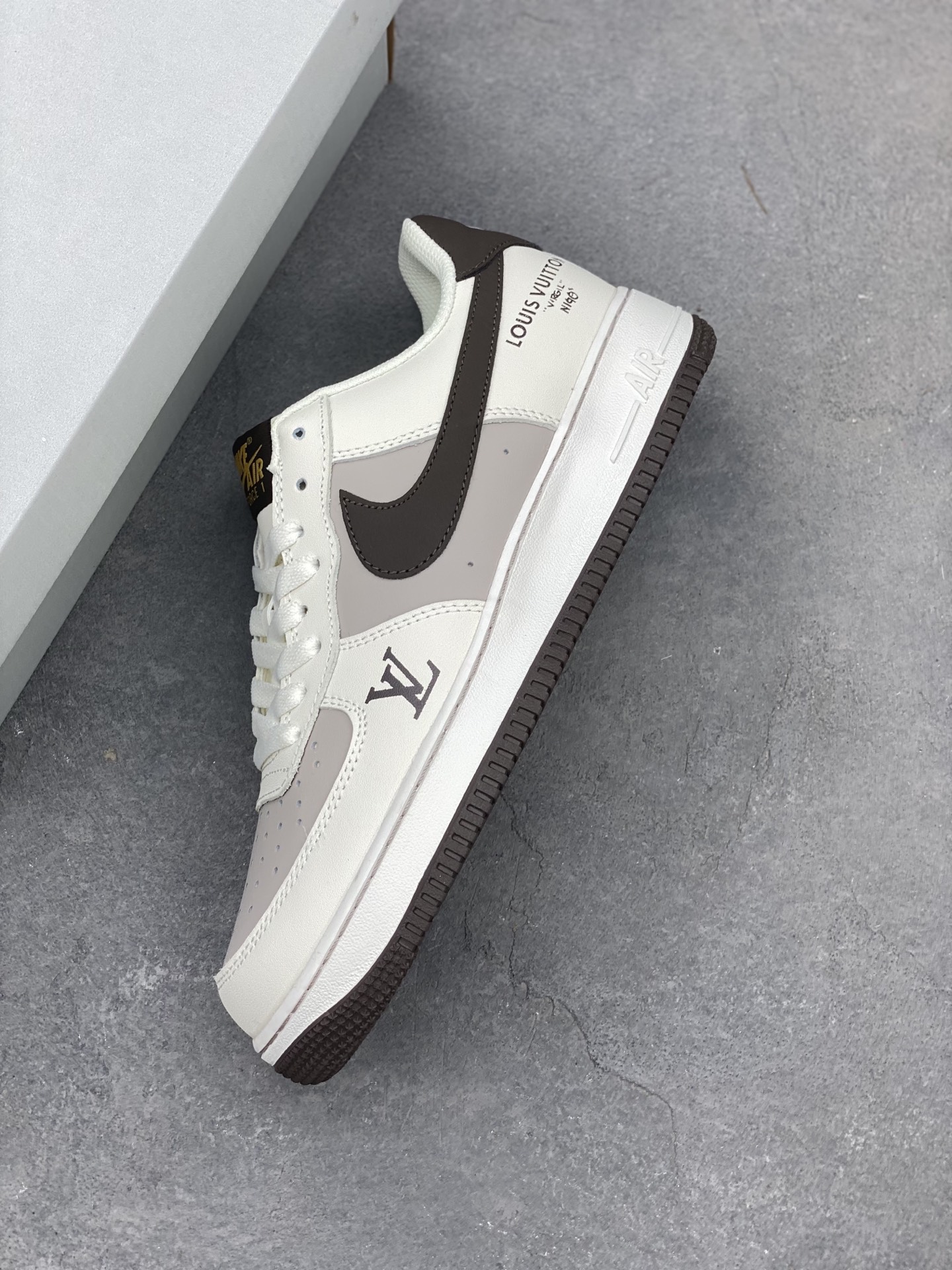 Nike Air Force 1 Low Louis Vuitton Custom Sneakers - Limited Edition 8 i1745089952203 8538 0 6