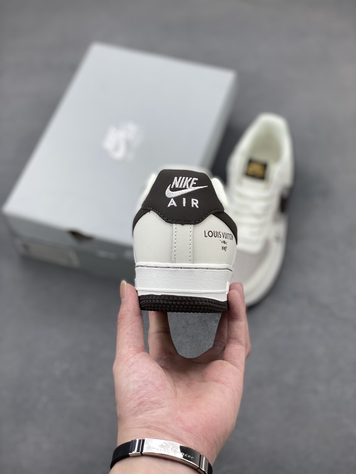 Nike Air Force 1 Low Louis Vuitton Custom Sneakers - Limited Edition 5 i1745089957426 9369 0 3