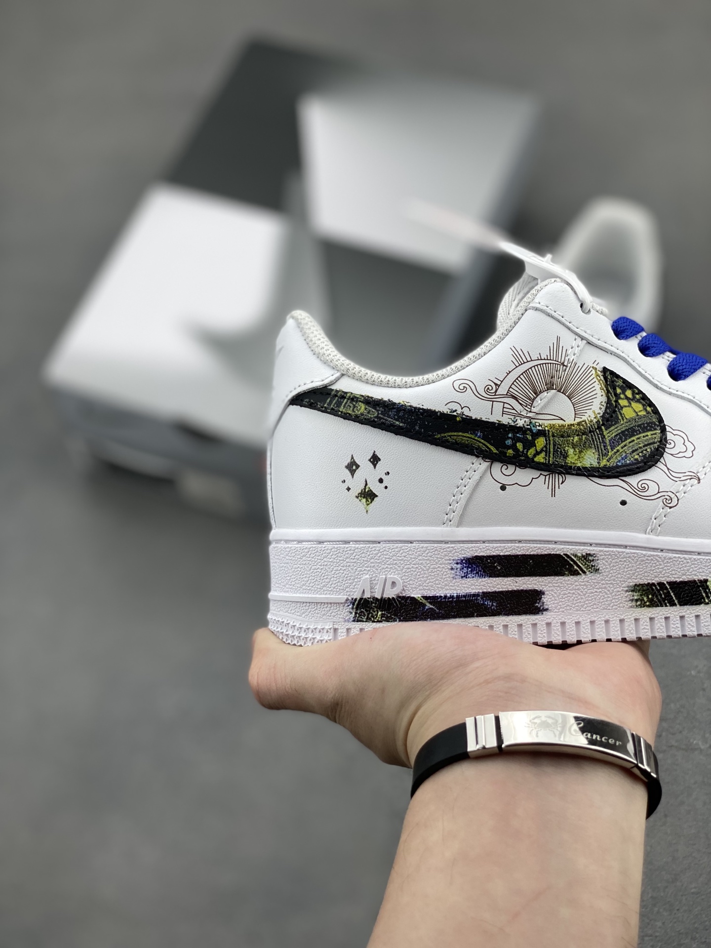 Nike Air Force 1 '07 Low White/Multi-Color Sneakers 6 i1745090152821 485 0 4