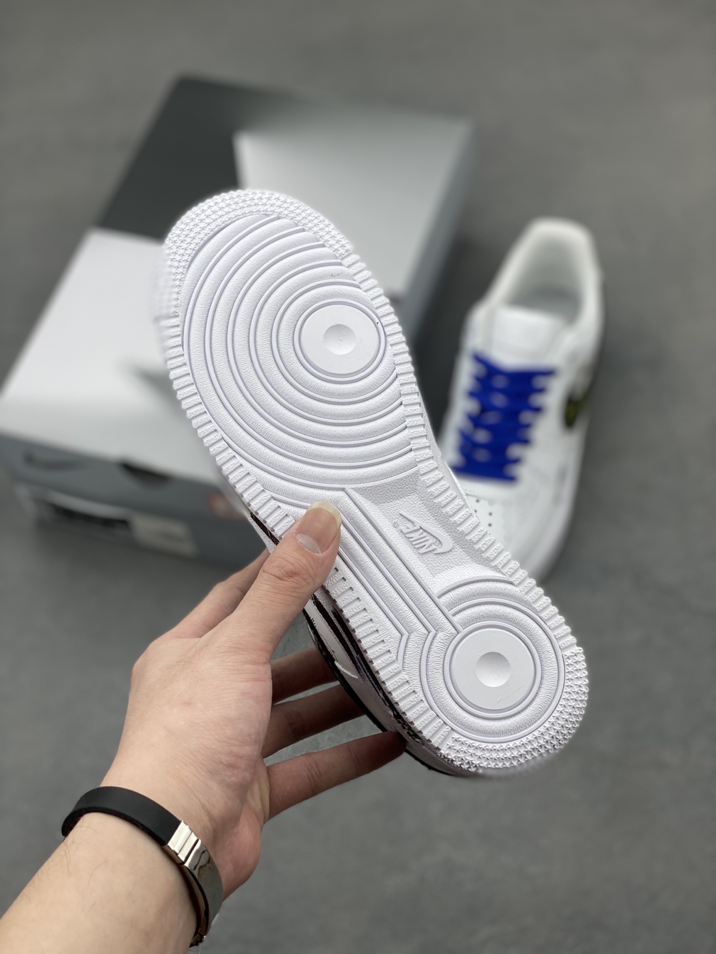 Nike Air Force 1 '07 Low White/Multi-Color Sneakers 7 i1745090160082 4163 0 5