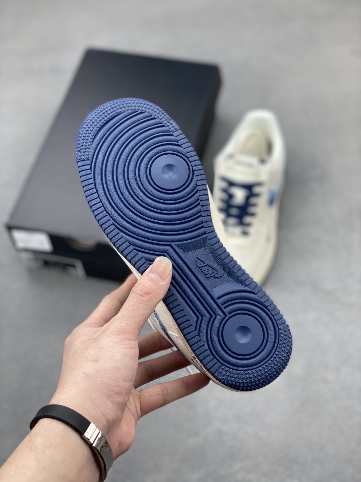 Nike Air Force 1 '07 Low Dior Limited Edition Sneakers - Size XS1958-569 7 i1745090193214 8744 0 5