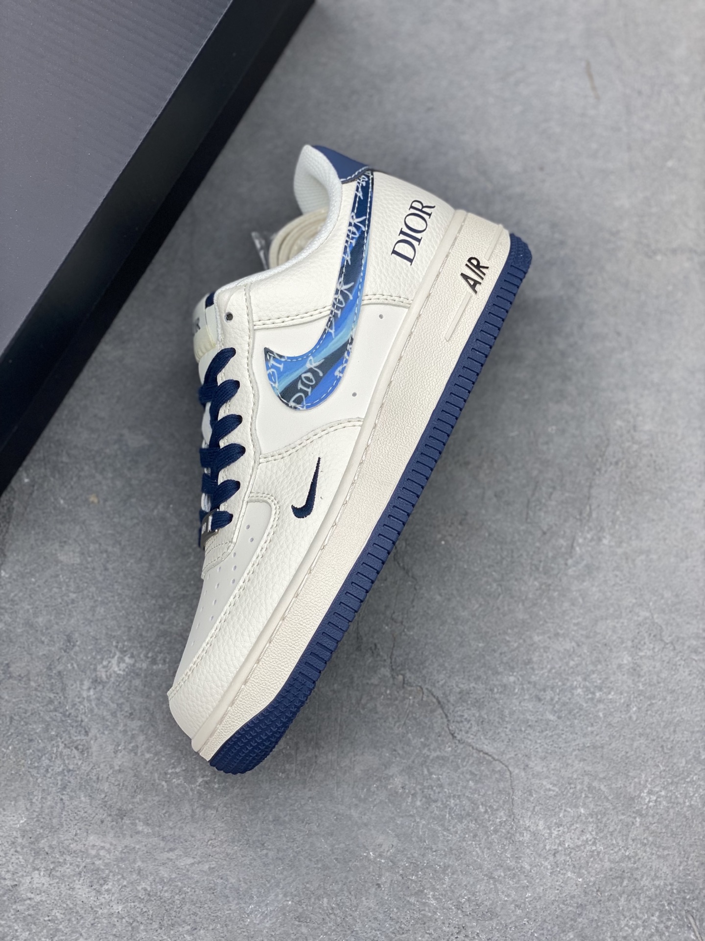 Nike Air Force 1 '07 Low Dior Limited Edition Sneakers - Size XS1958-569 8 i1745090194246 5398 0 6