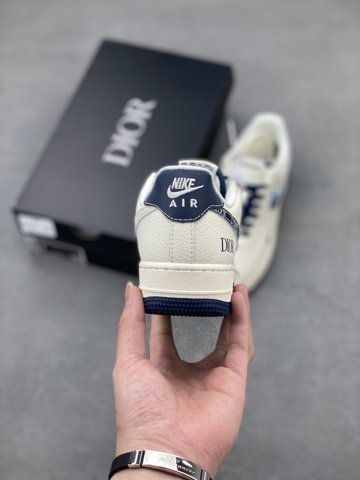 Nike Air Force 1 '07 Low Dior Limited Edition Sneakers - Size XS1958-569 5 i1745090208084 179 0 3