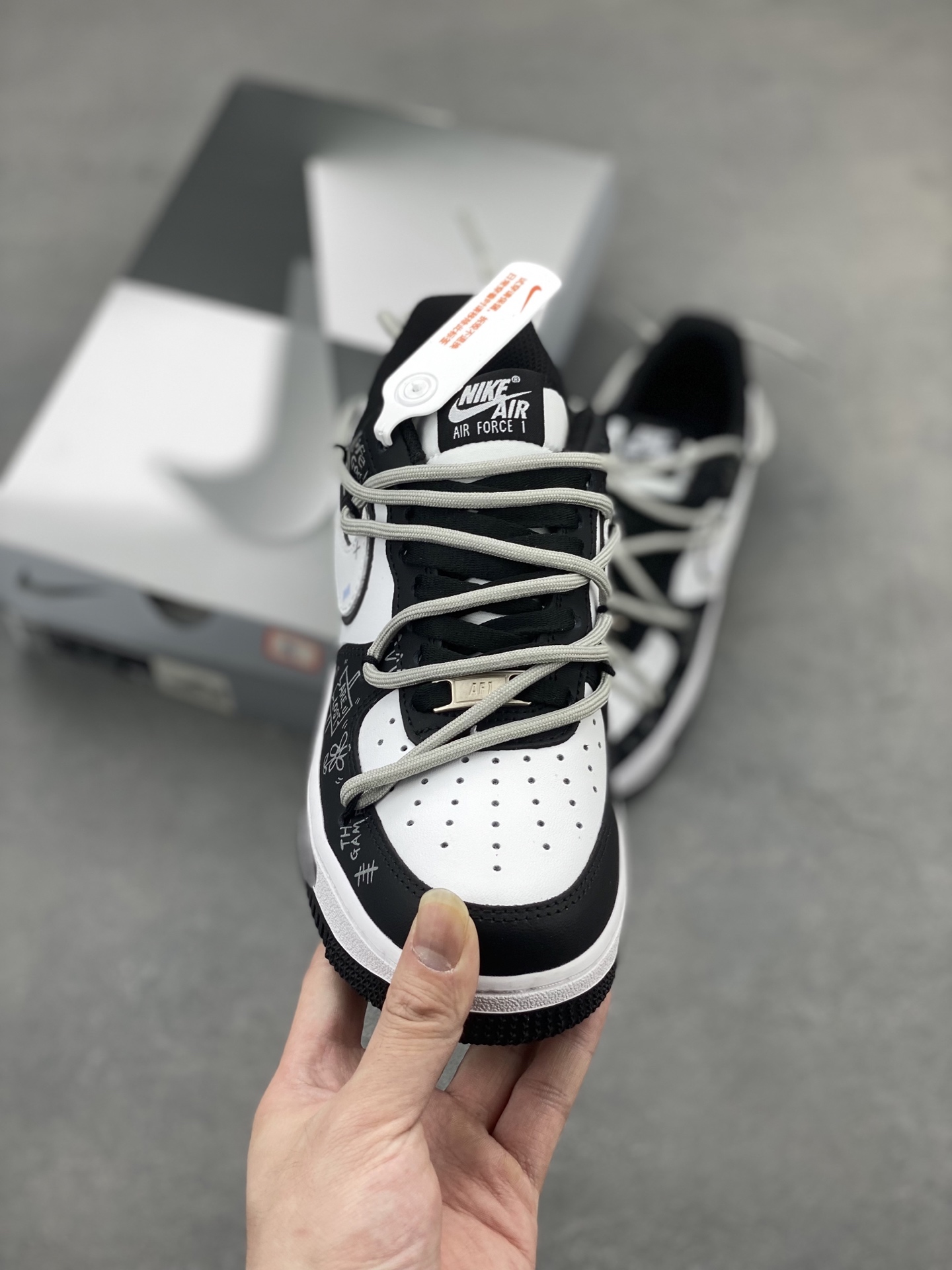 Nike Air Force 1 '07 Low Black White Casual Sneakers 3 i1745266103595 4010 0 1