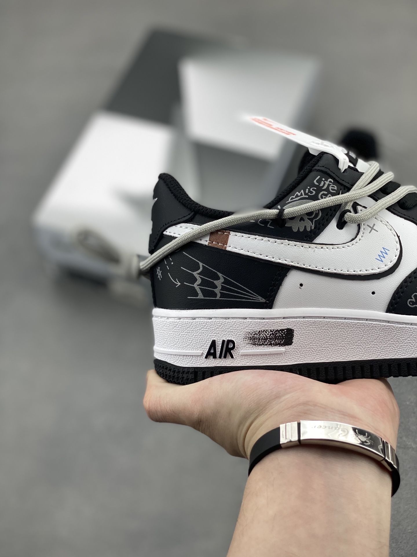 Nike Air Force 1 '07 Low Black White Casual Sneakers 6 i1745266107023 7548 0 4