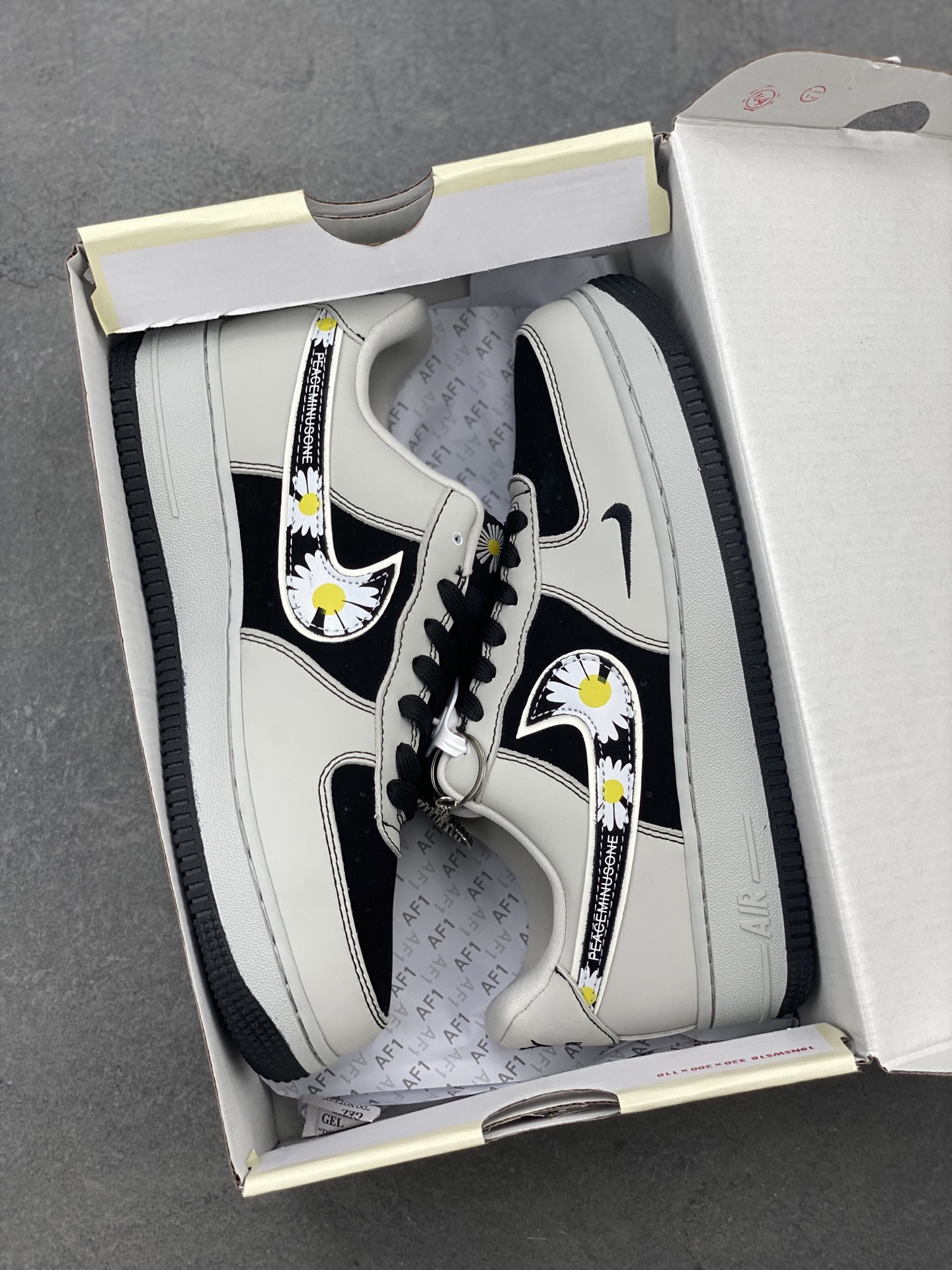 Nike Air Force 1 '07 Low Sneakers - Limited Edition, Premium Comfort 10 i1745266191257 5634 0 8