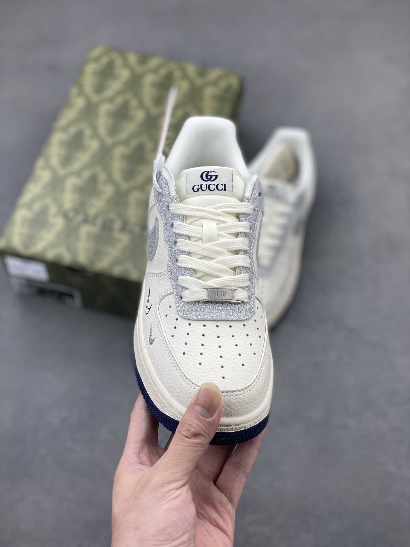 Nike Air Force 1 '07 Low Gucci Custom Sneakers Limited Edition 3 i1745436284305 2367 0 1
