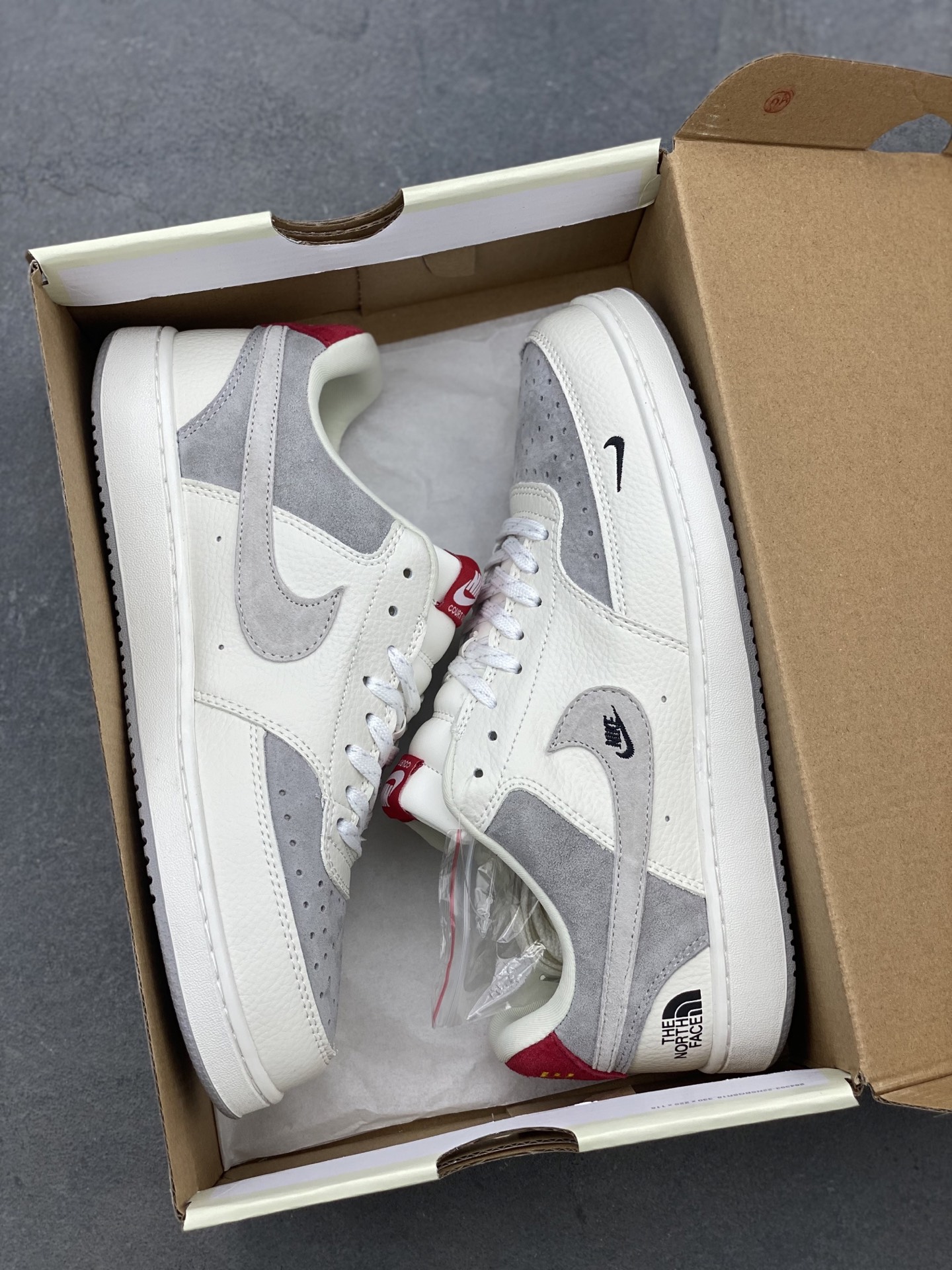 Nike Ebernon Low PRM: Retro Style, Modern Comfort, and Versatile Sneakers 10 i1745436288752 2248 0 8