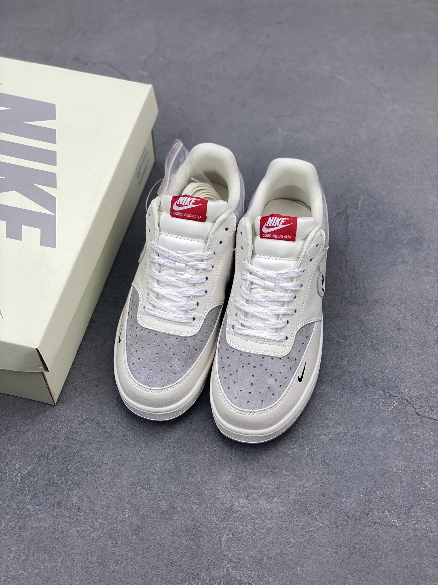 Nike Ebernon Low PRM: Retro Style, Modern Comfort, and Versatile Sneakers 9 i1745436288784 4049 0 7