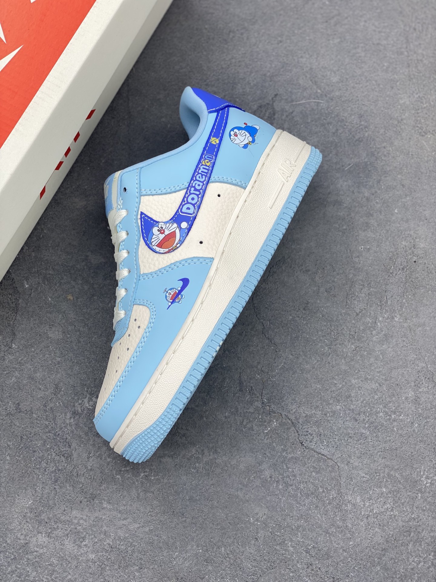 Nike Air Force 1 '07 Low Doraemon Custom Sneakers - Limited Edition 8 i1745436361056 916 0 6