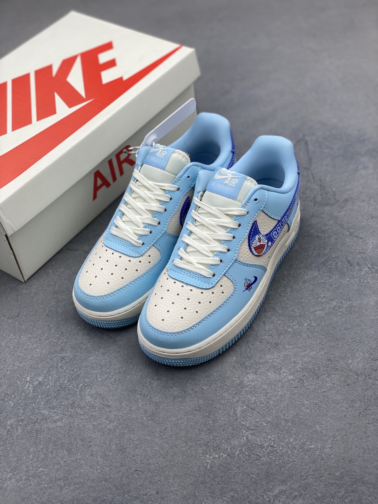 Nike Air Force 1 '07 Low Doraemon Custom Sneakers - Limited Edition 9 i1745436390812 9868 0 7