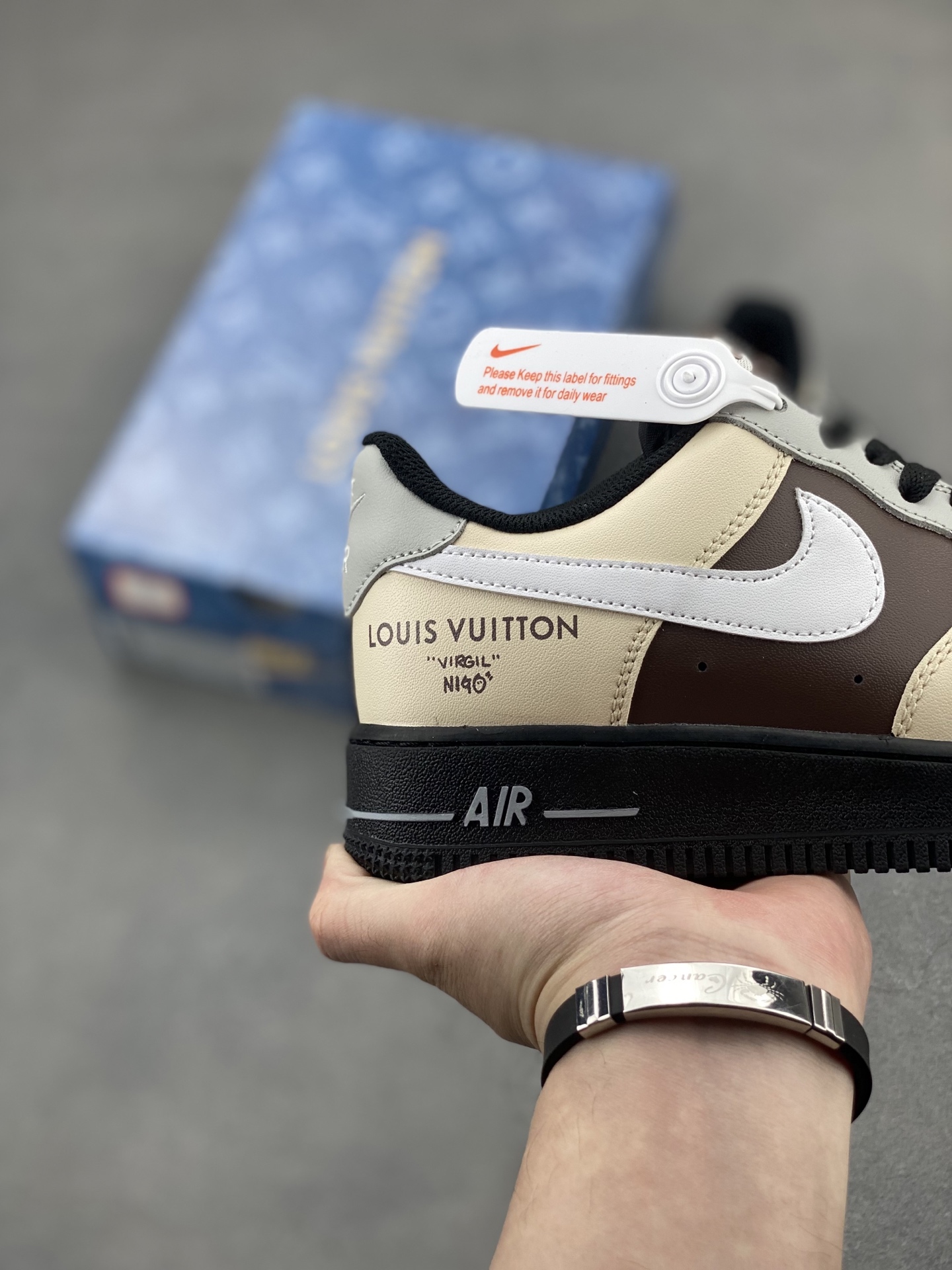 Nike Air Force 1 Low Louis Vuitton Custom Sneakers - Limited Edition 6 i1745436911552 7243 0 4