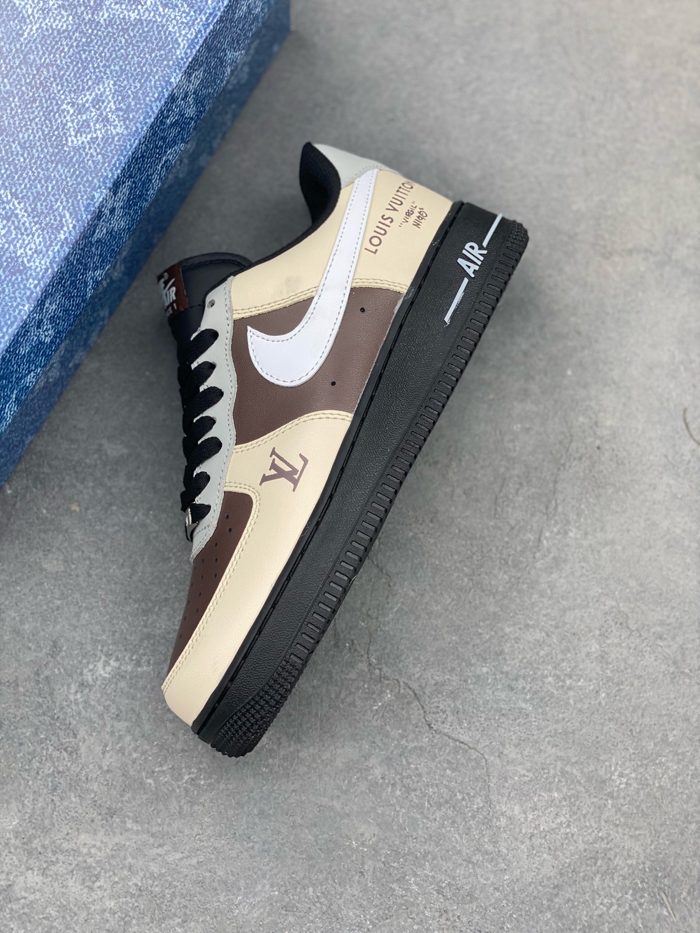 Nike Air Force 1 Low Louis Vuitton Custom Sneakers - Limited Edition 8 i1745436958038 5274
