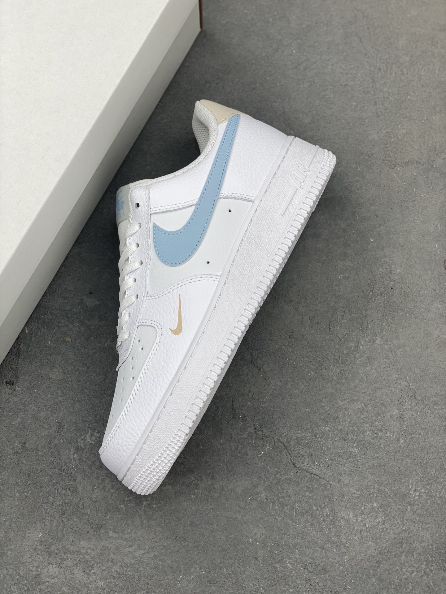 Nike Air Force 1 '07 Low White/Blue Stitch Sneakers HF0022-100 Limited Edition 8 i1745437350947 6471 0 6