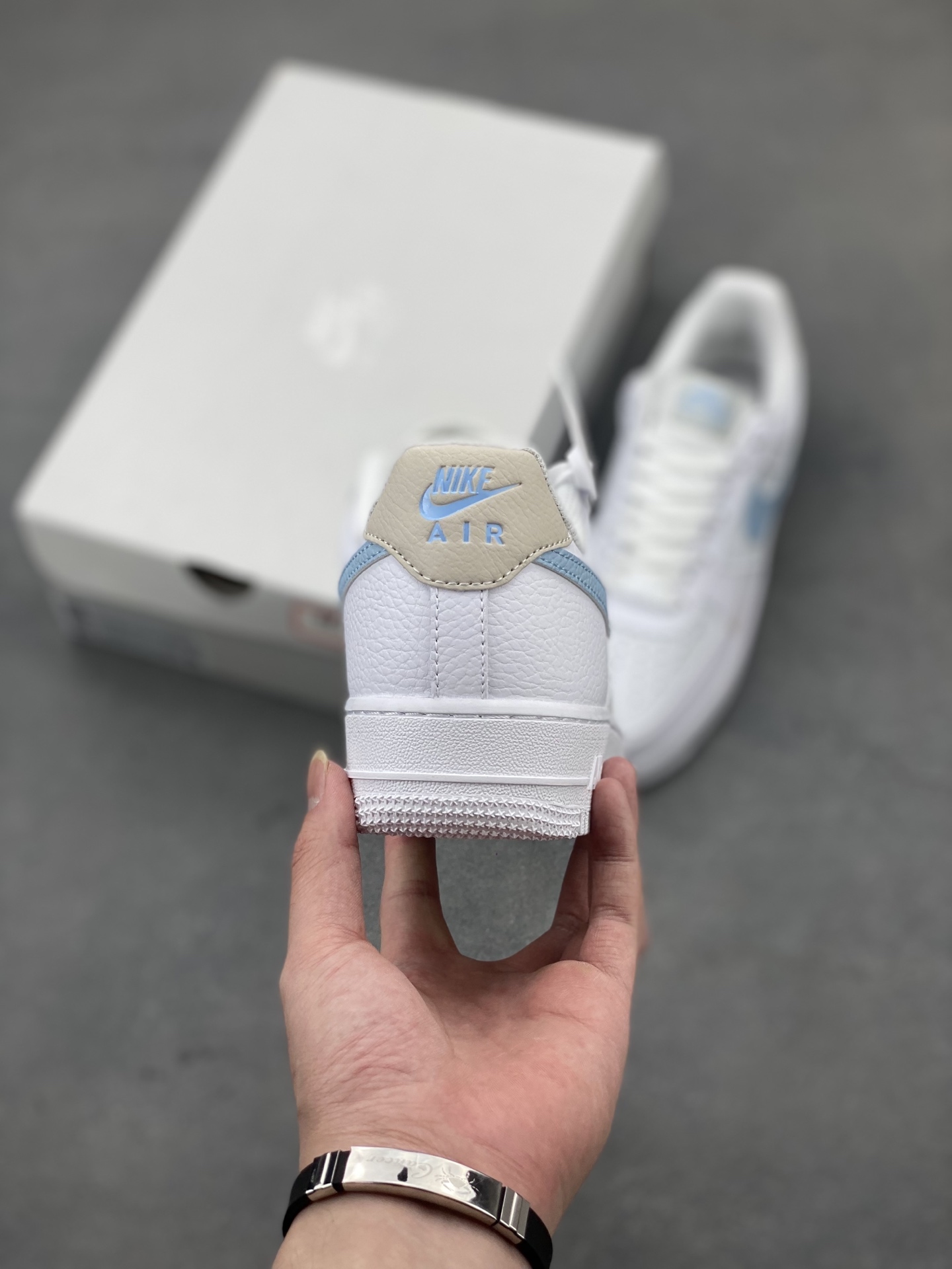 Nike Air Force 1 '07 Low White/Blue Stitch Sneakers HF0022-100 Limited Edition 5 i1745437355598 9351 0 3