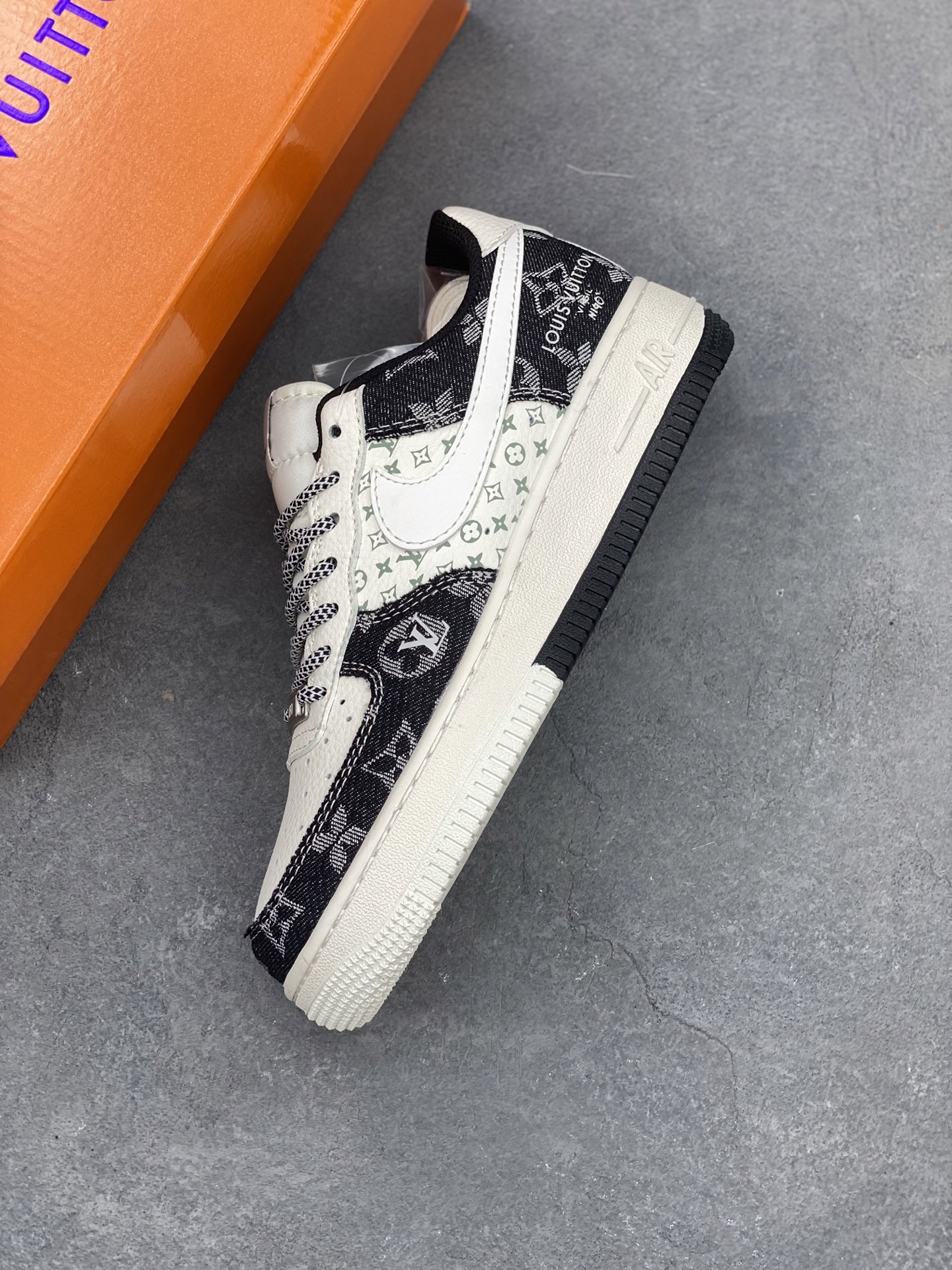 Nike Air Force 1 '07 Low Louis Vuitton Denim Sneakers - Limited Edition 8 i1745608255353 7324 0 6
