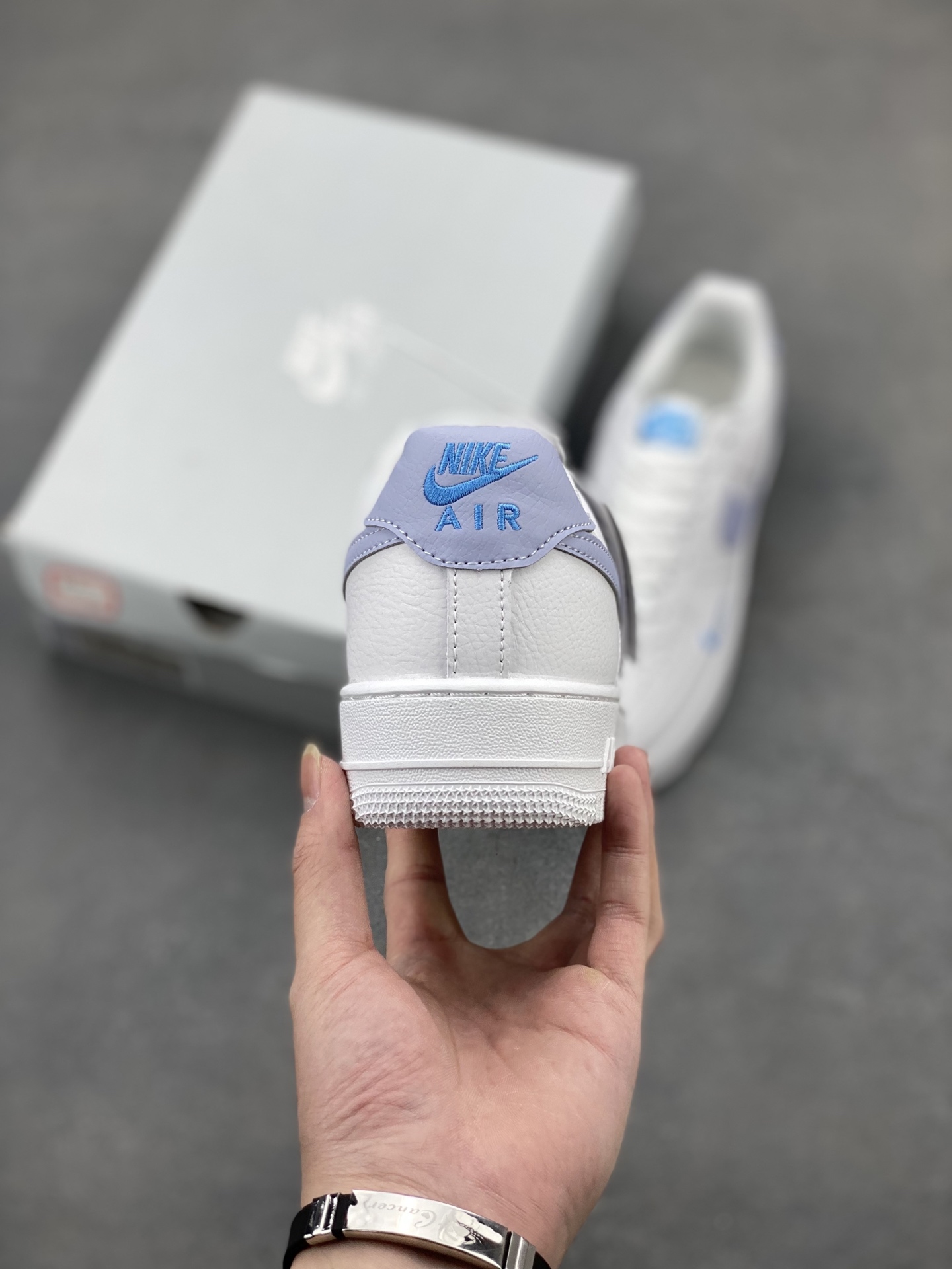 Nike Air Force 1 '07 Low White Moon Casual Sneakers 5 i1745608398649 4601 0 3