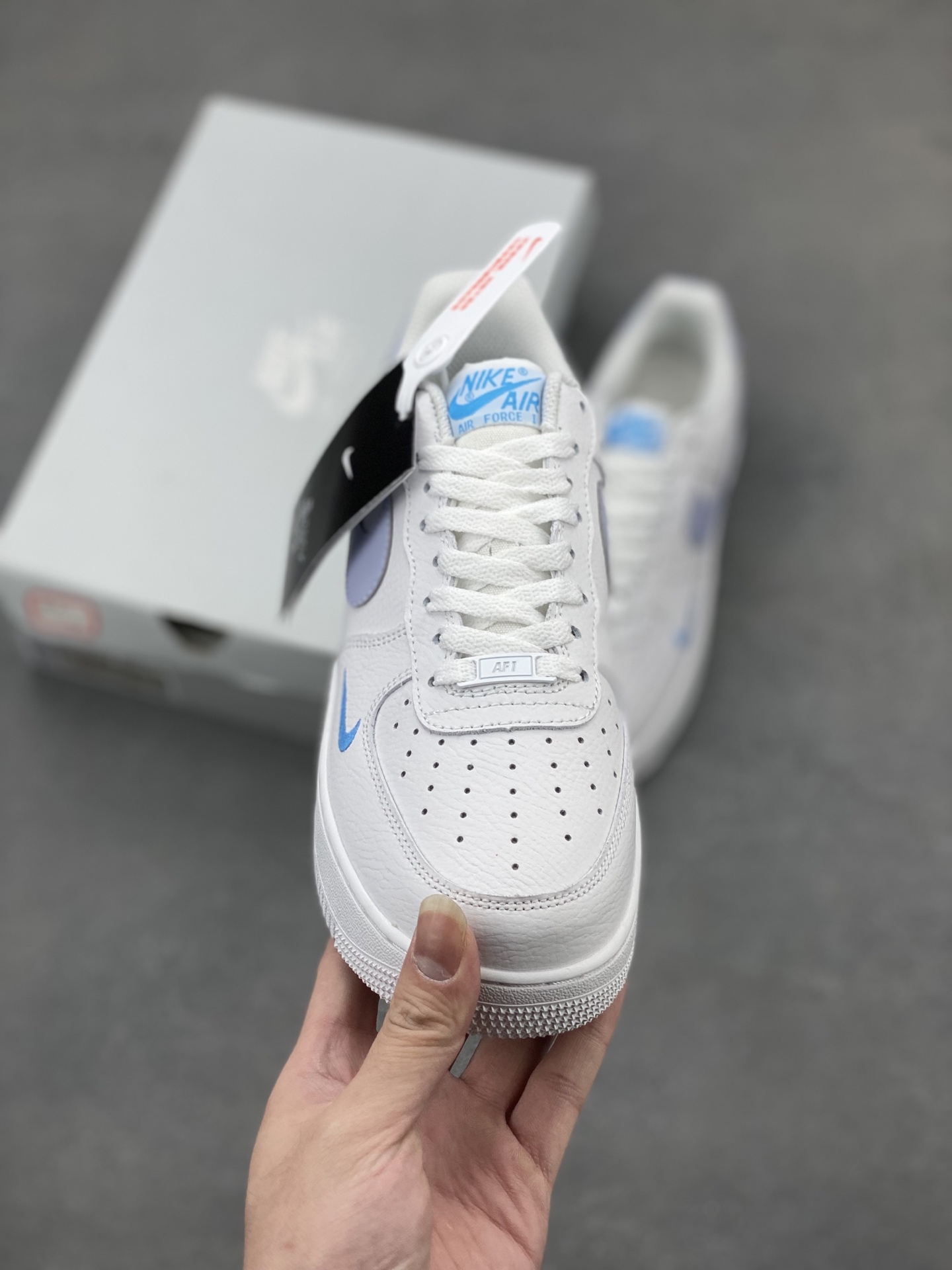 Nike Air Force 1 '07 Low White Moon Casual Sneakers 3 i1745608398650 1194 0 1