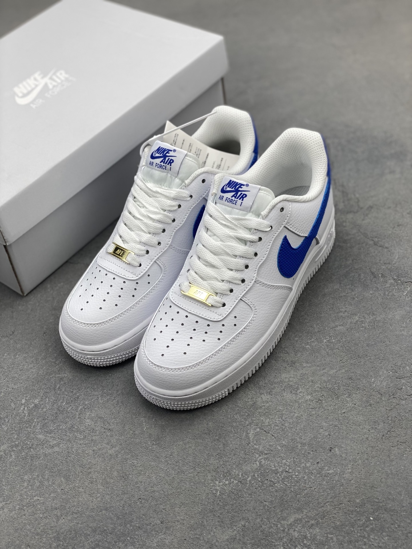 Nike Air Force 1 Low White Blue Leather Sneakers DM2845-100 9 i1745608473855 2910 0 7