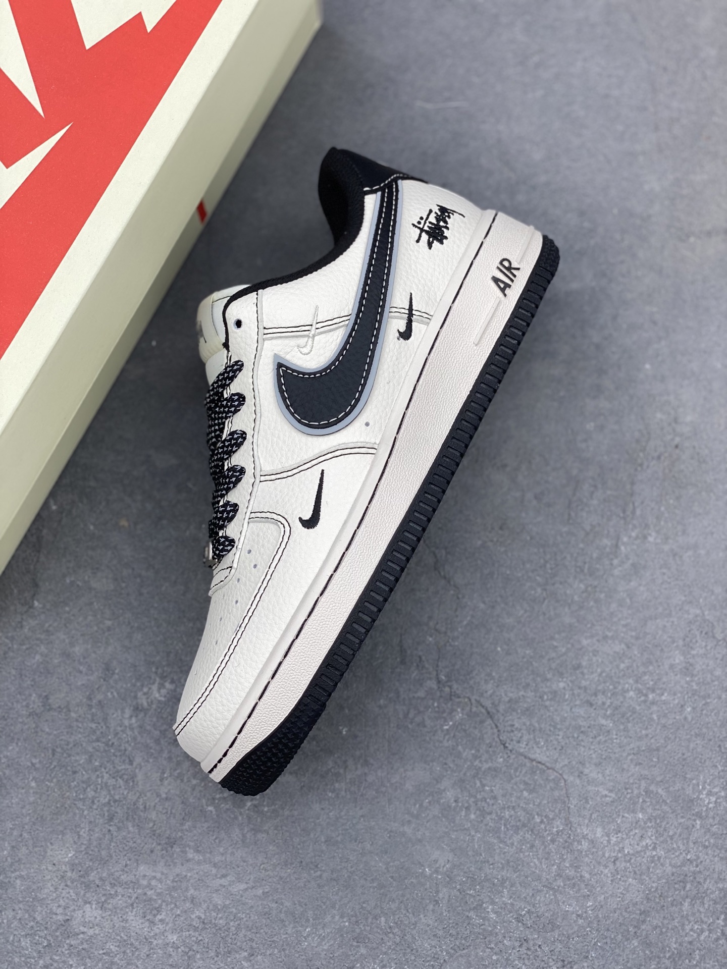 Nike Air Force 1 '07 Low Stussy Collab Sneakers - Black Stitch Edition 8 i1745695453370 6585 0 6