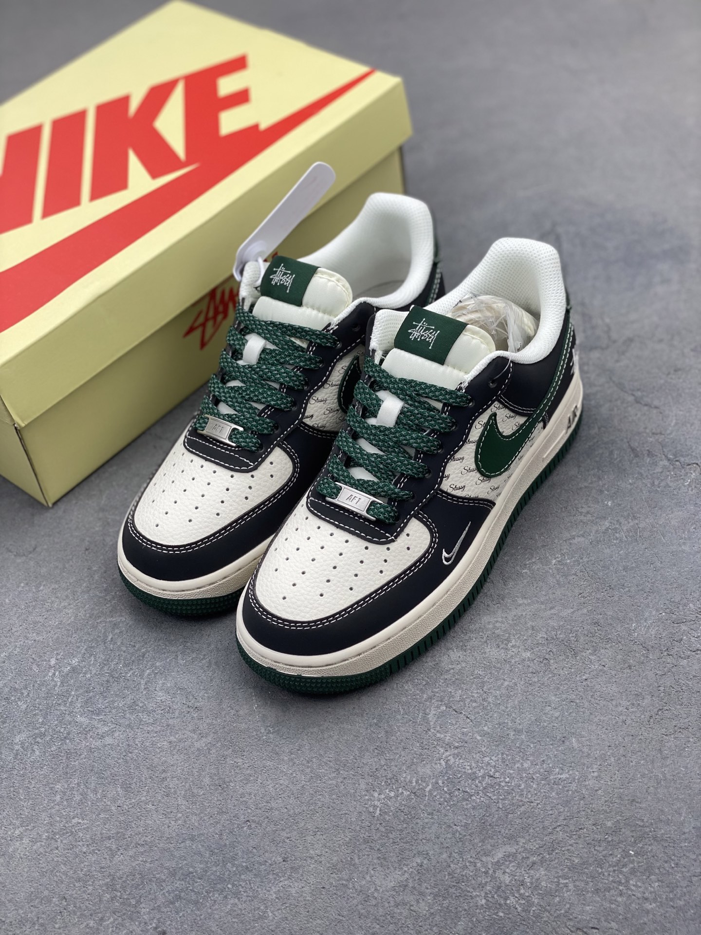 Nike Air Force 1 '07 Low Stussy Collab Black Green, Limited Edition 9 i1745695523987 3937 0 7