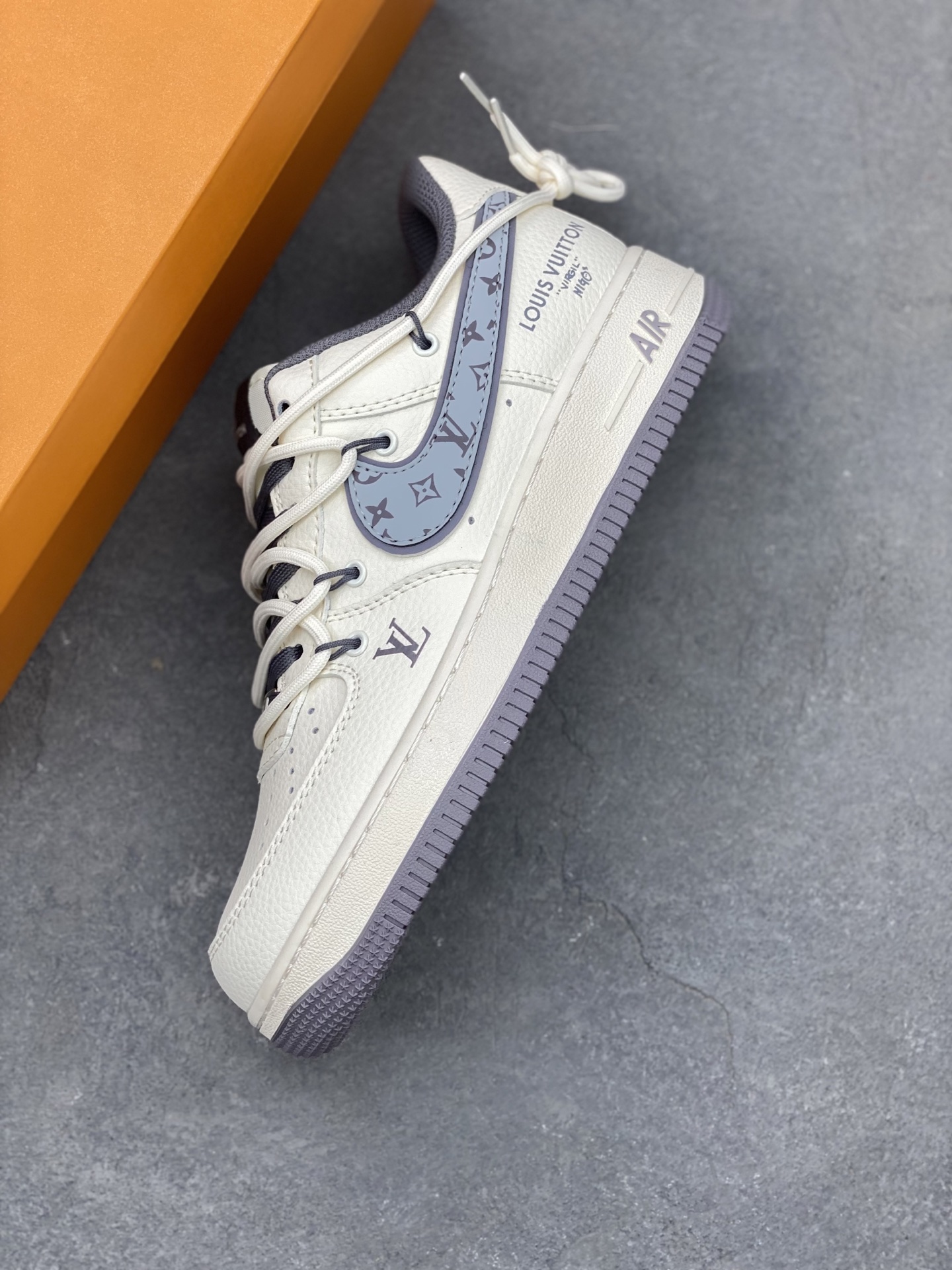 Nike Air Force 1 Low Louis Vuitton Collab Sneakers - Limited Edition 8 i1745695634027 9276 0 6