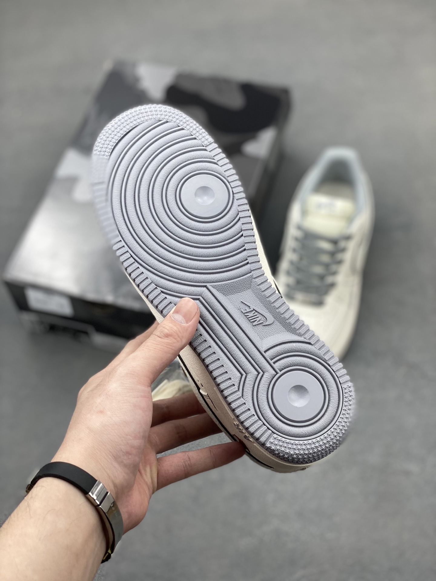 Nike Air Force 1 '07 Low BAPE Edition - Limited Release, Premium Quality 7 i1745771364199 3916 0 5