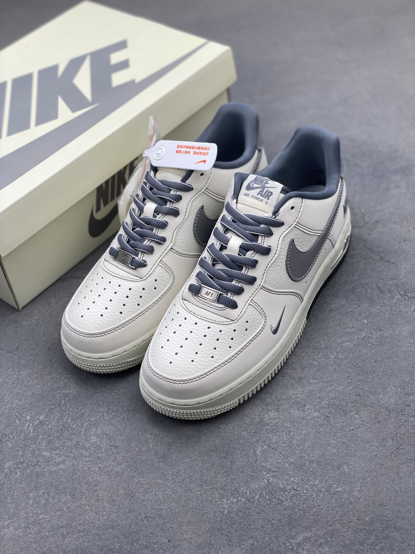 Nike Air Force 1 '07 Low Sneakers - Limited Edition, Premium Comfort 9 i1745771443905 3539 0 7