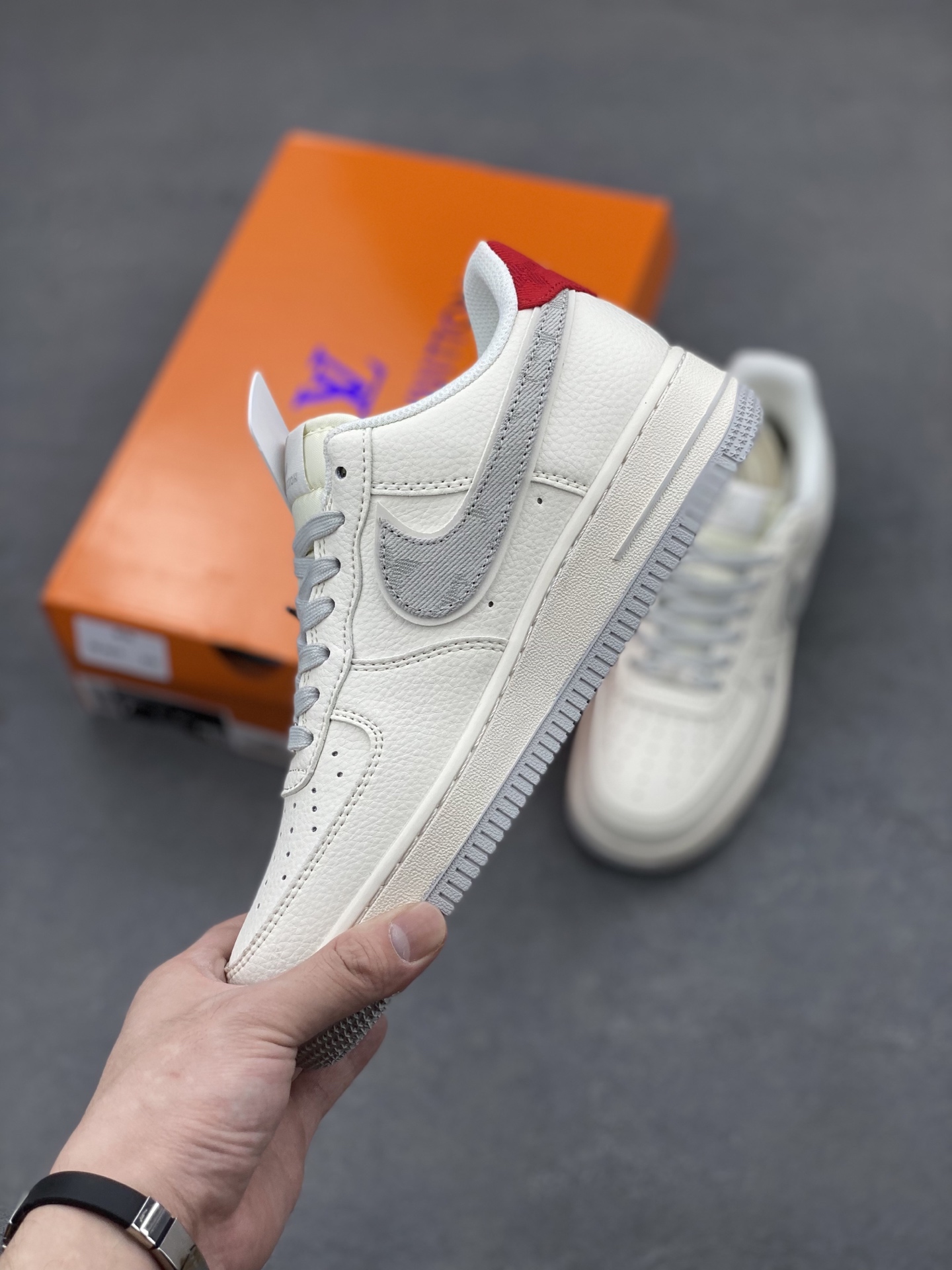 Nike Air Force 1 Low Louis Vuitton Custom Sneakers Limited Edition 4 i1745771567664 3387 0 2
